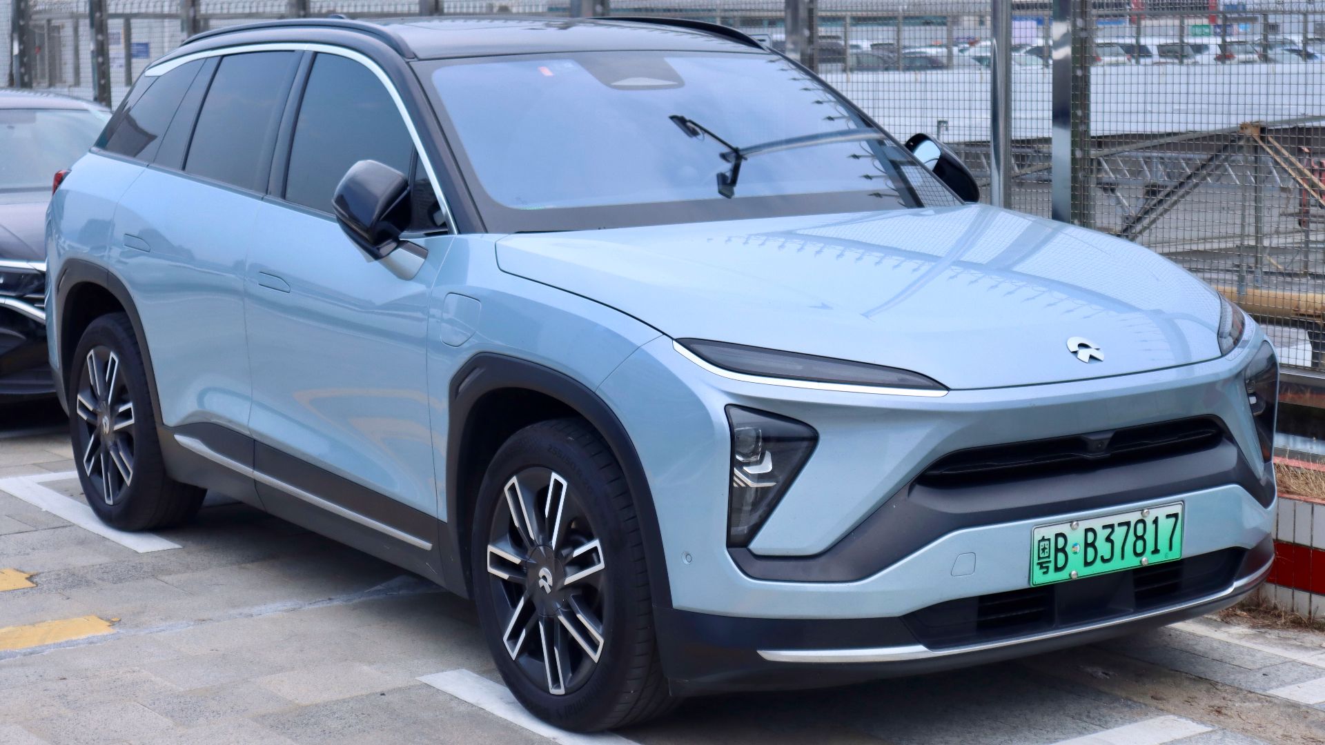 File:2019 NIO ES6 (front).jpg
