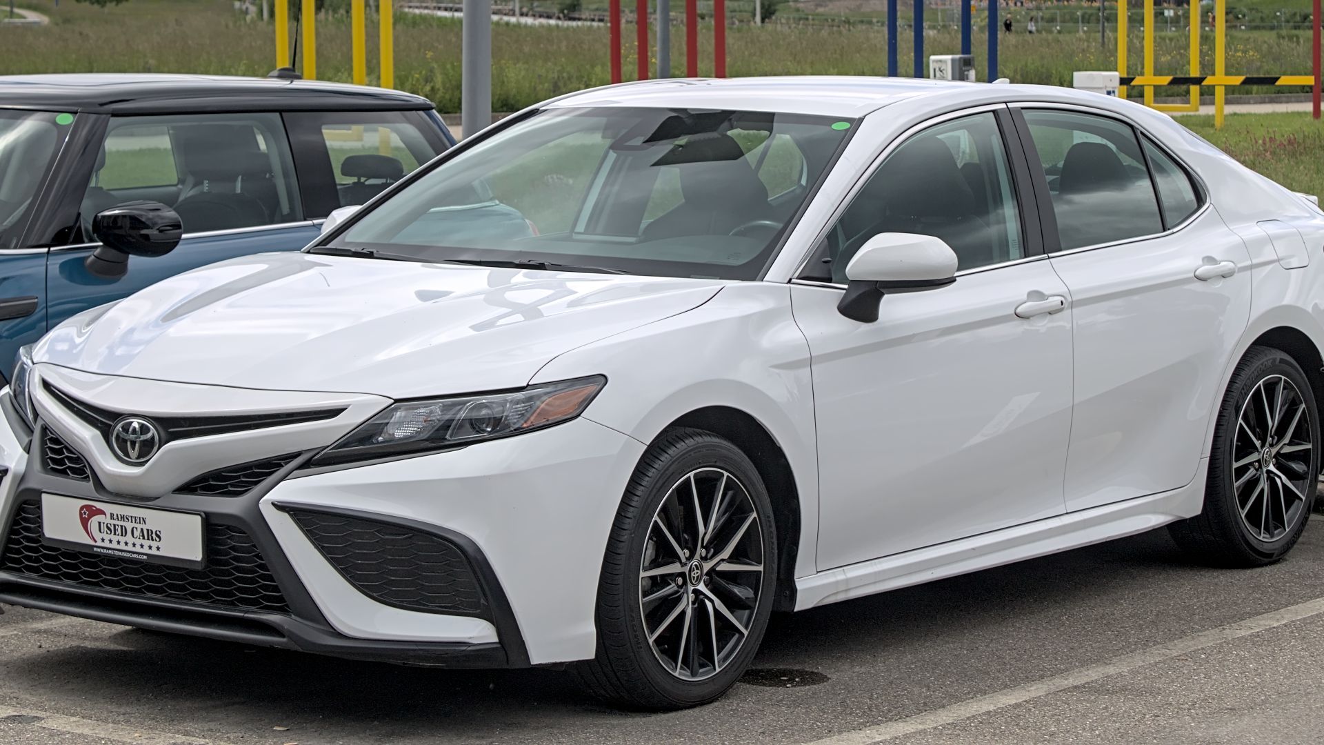 File:Toyota Camry (XV70) IMG 9081.jpg