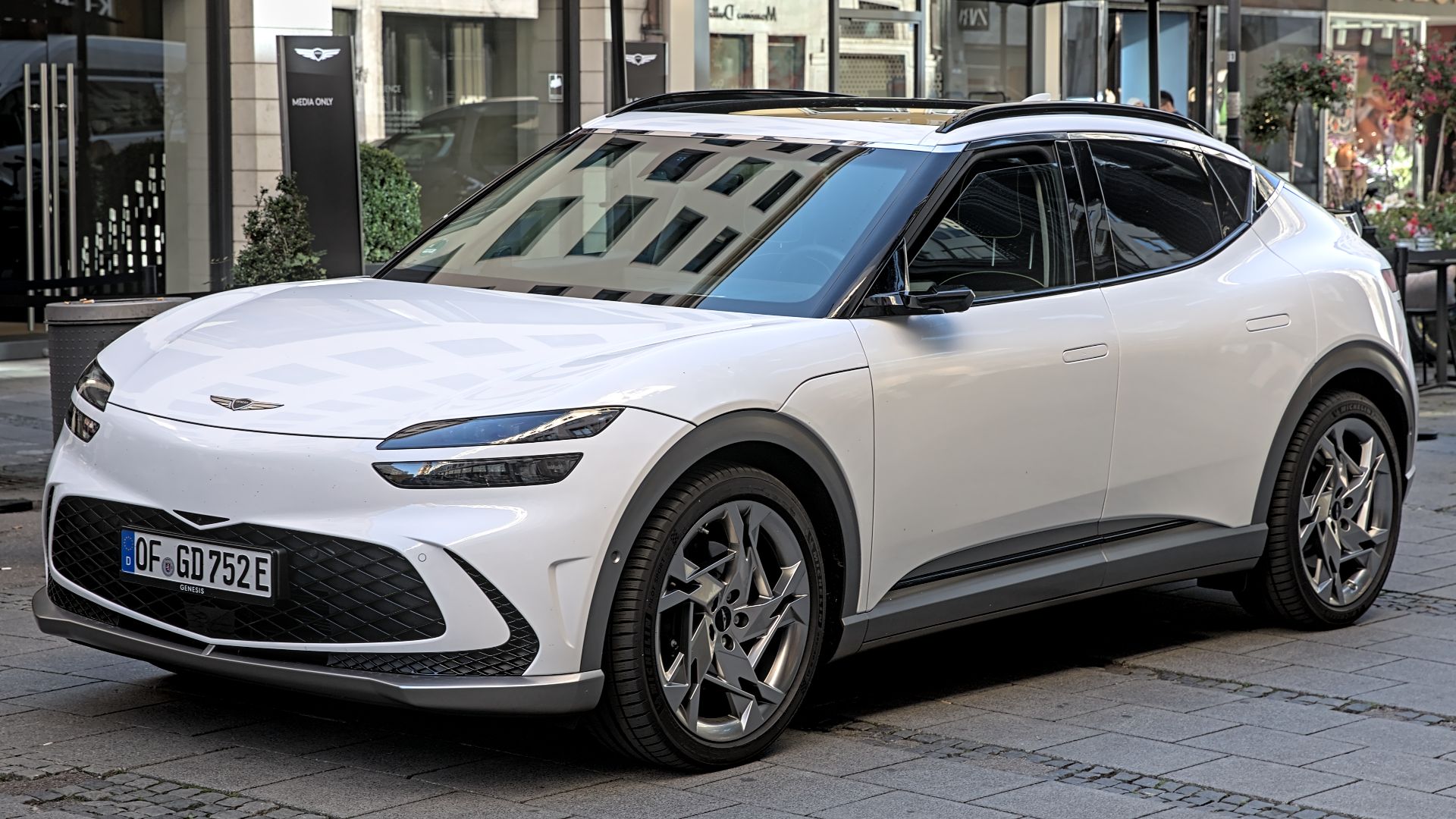 File:Genesis GV60 IAA 2023 1X7A0395.jpg