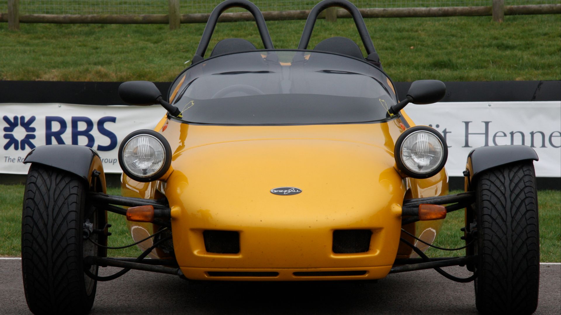 File:Grinnall Scorpion III-front.jpg