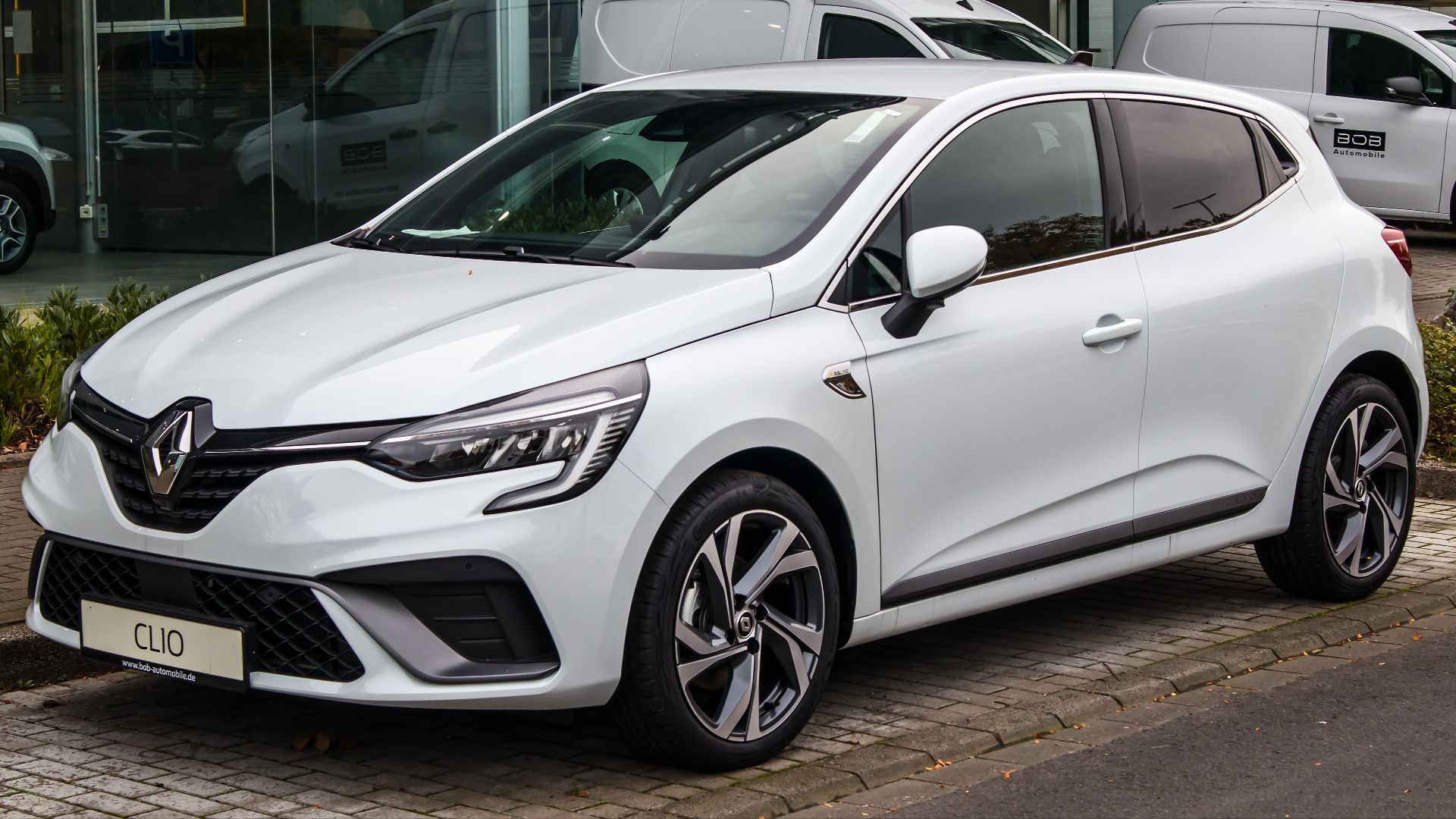 File:Renault Clio R.S. Line (V) – f 17102021.jpg