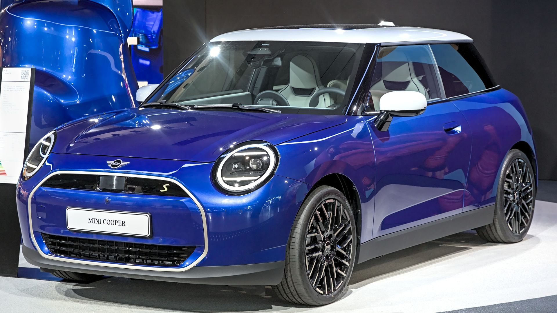 File:Mini Hatch (J01) Cooper S IAA 2023 1X7A0724.jpg