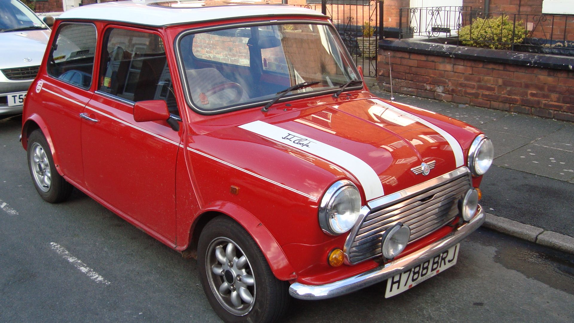 File:1990 Mini Cooper (12566596165).jpg