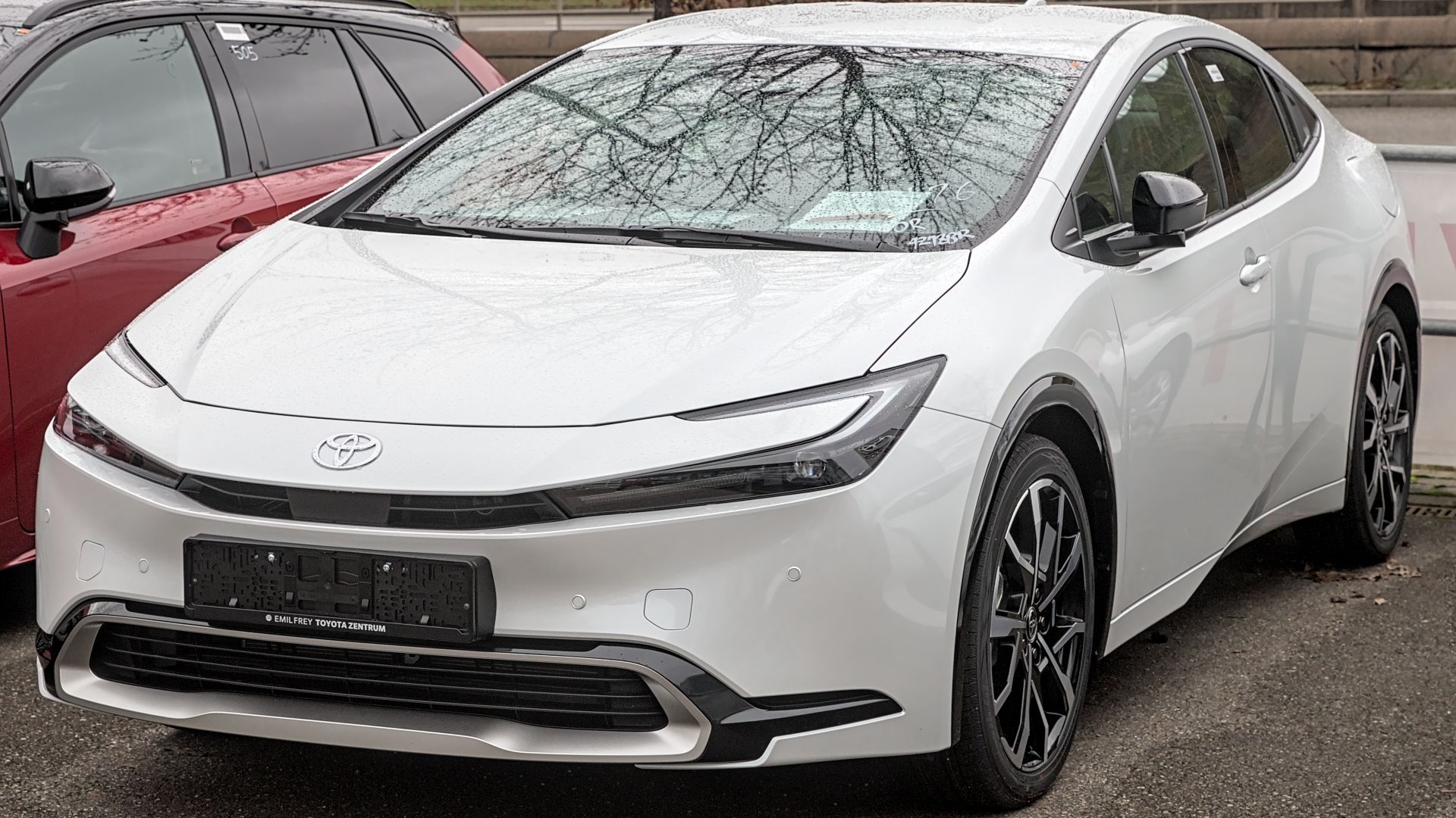 File:Toyota Prius (XW60) Plug-in Hybrid 1X7A1864.jpg