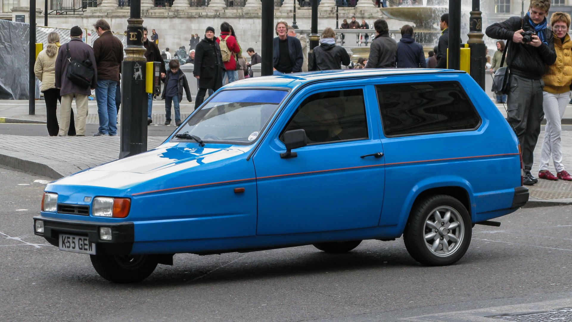 File:London (UK), Reliant Robin -- 2010 -- 1992.jpg