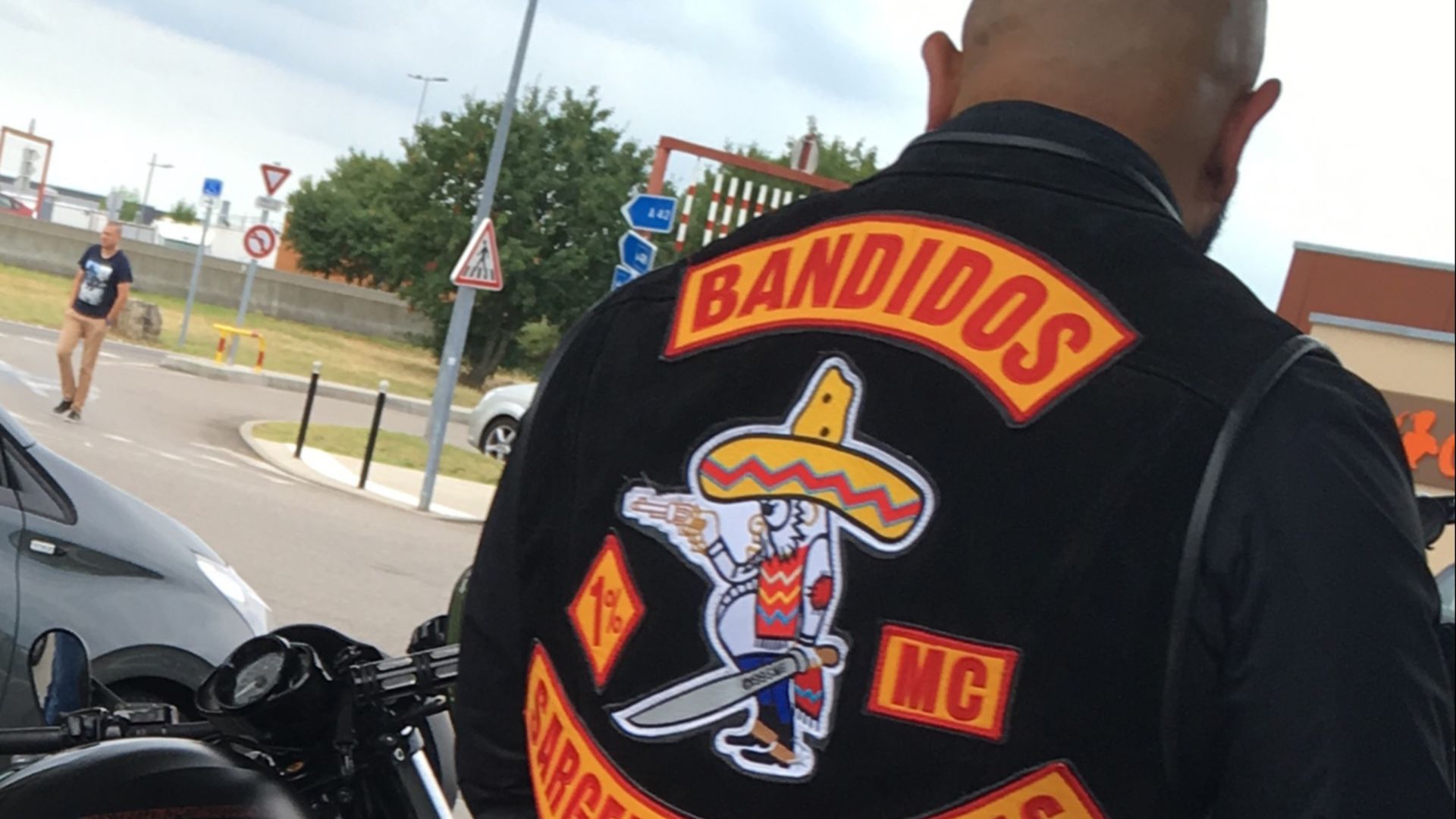 File:Bandidos.jpg