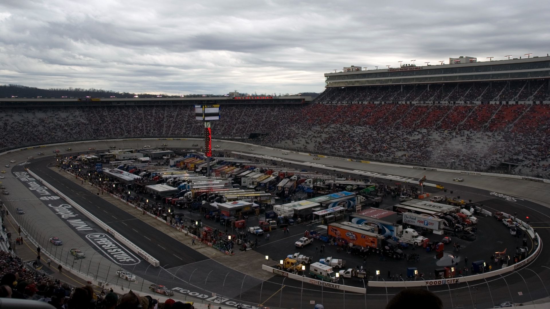 File:Bristol Motor Speedway in Bristol.jpg