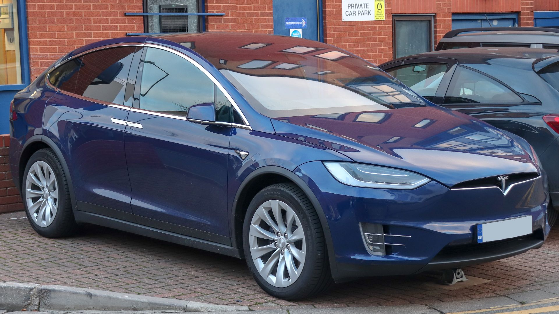 File:2018 Tesla Model X 100D.jpg