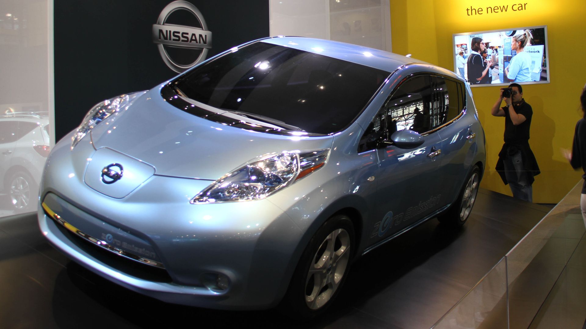 File:Nissan Leaf (4488984750).jpg
