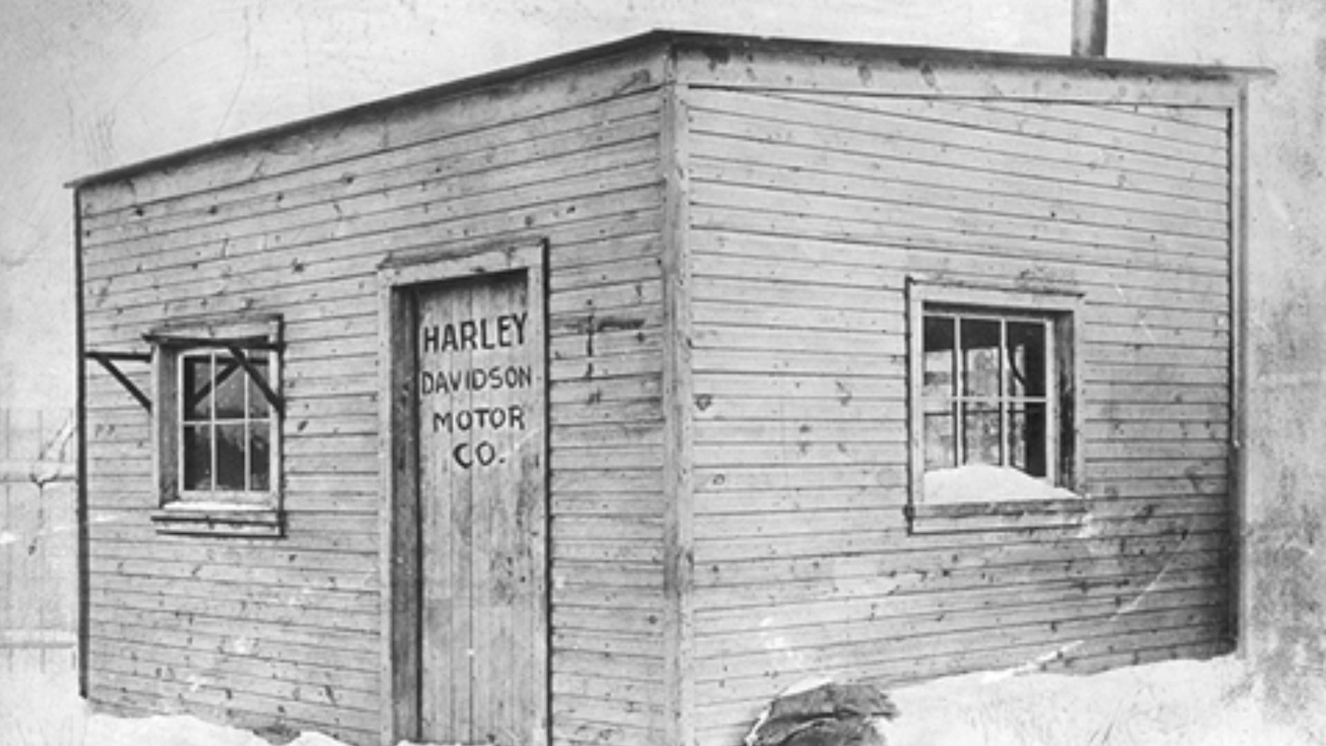 File:The original 1903 Harley-Davidson motorcycle factory.png