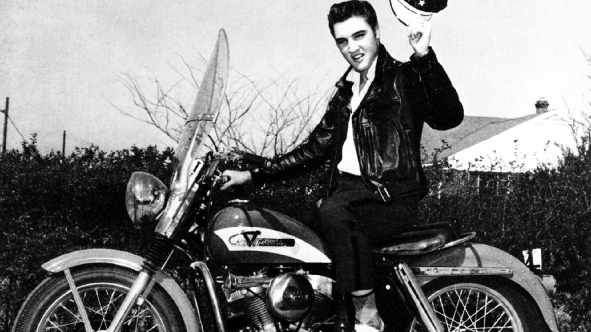 File:1956-elvis-presley-harley-davidson.jpg