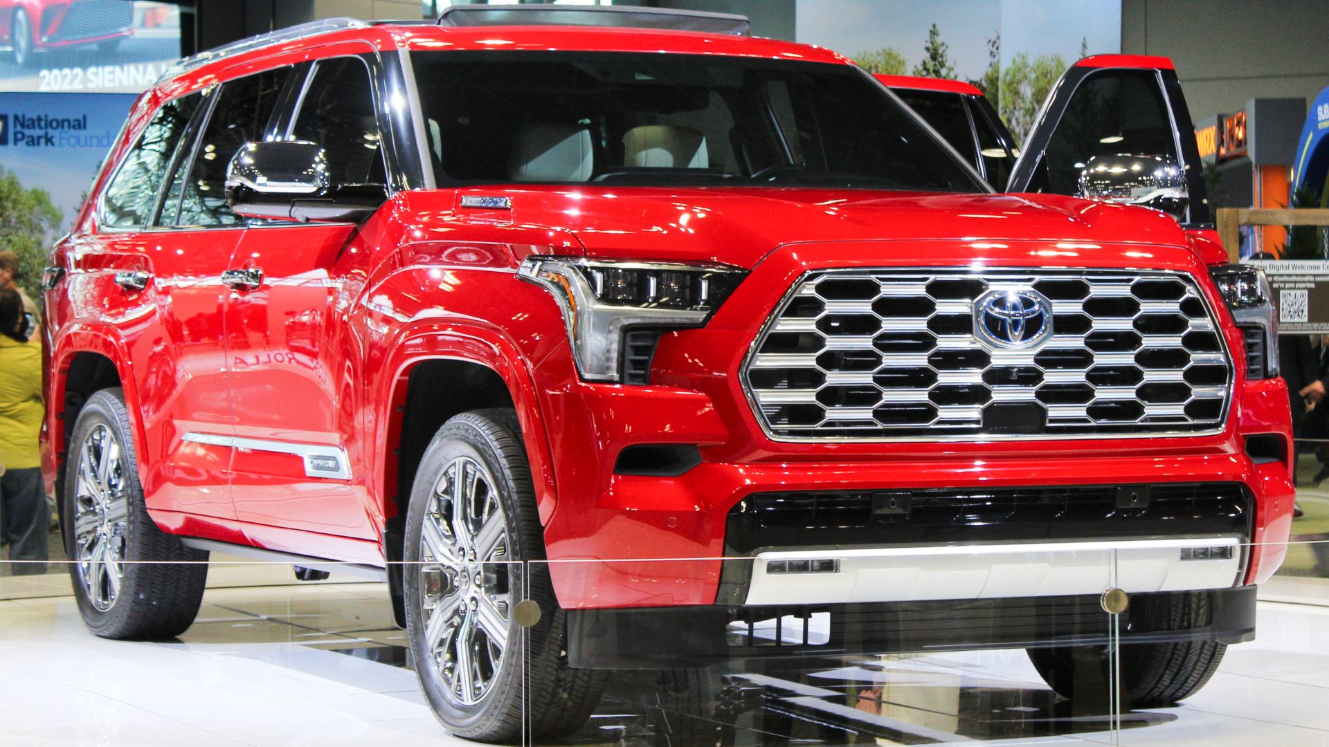 File:2023 Toyota Sequoia Capstone, NYIAS 2022.jpg