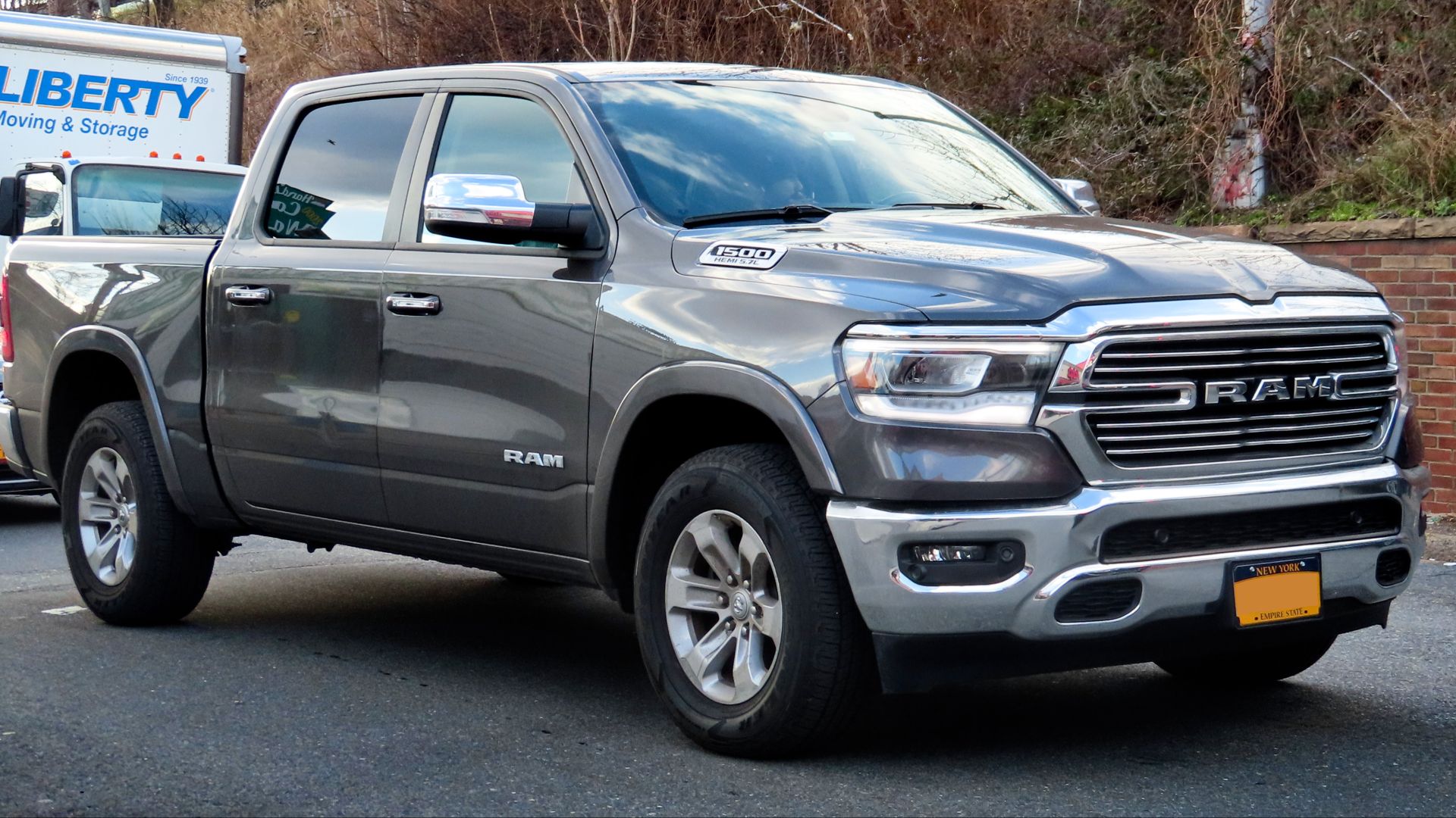 File:2019 Ram 1500 Laramie, front 2.28.20.jpg