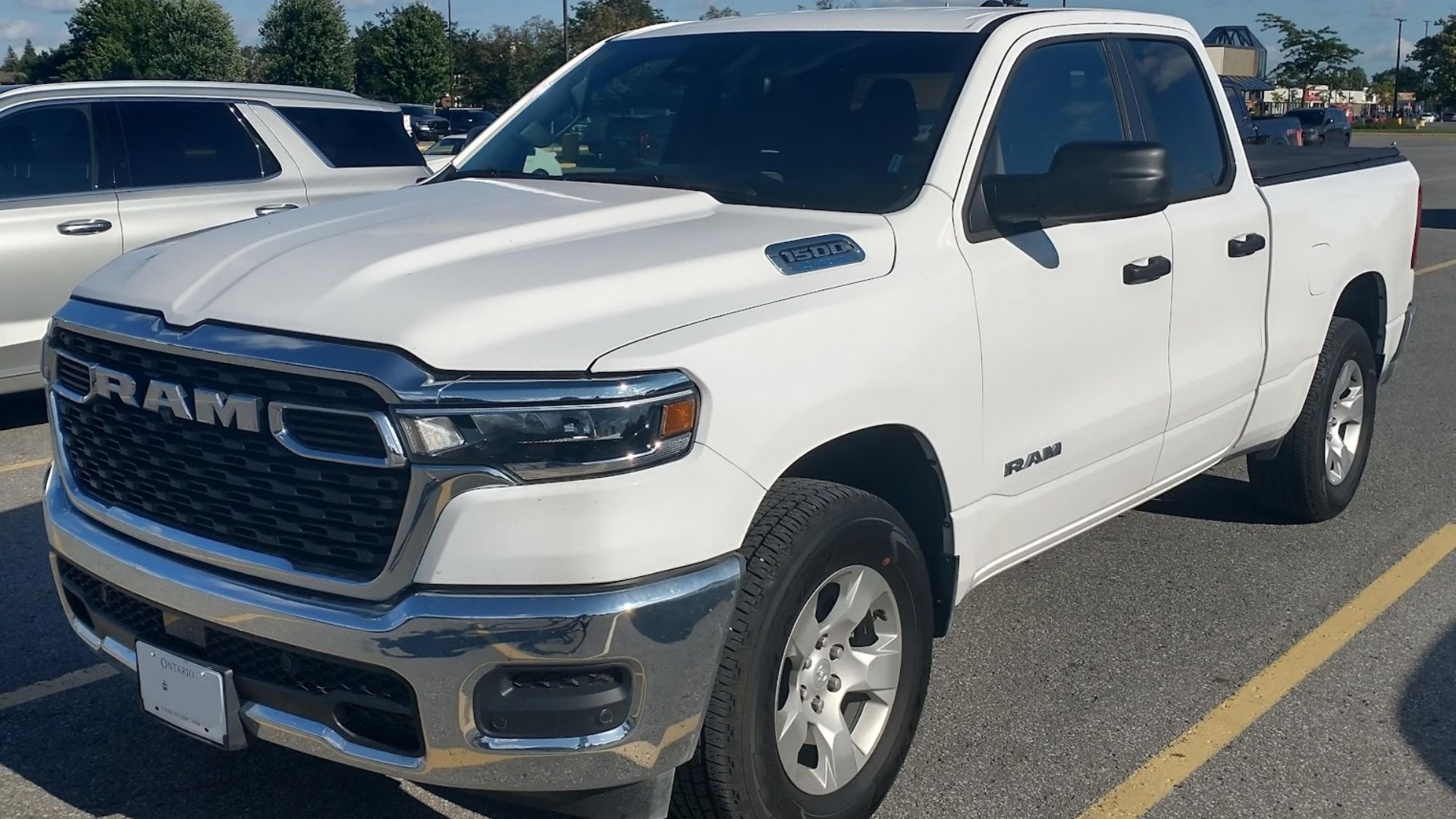 File:2025 Ram 1500.jpg