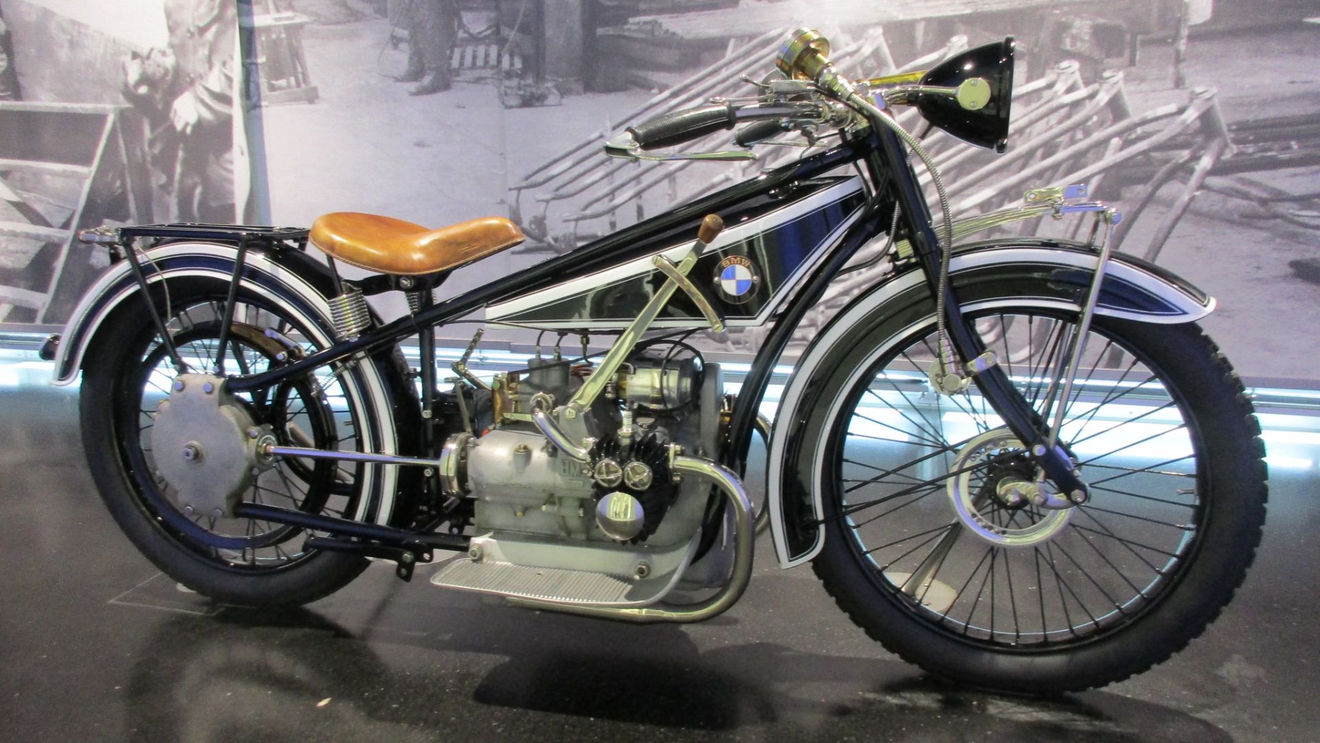 File:Musée BMW 015 - BMW R 32.jpg