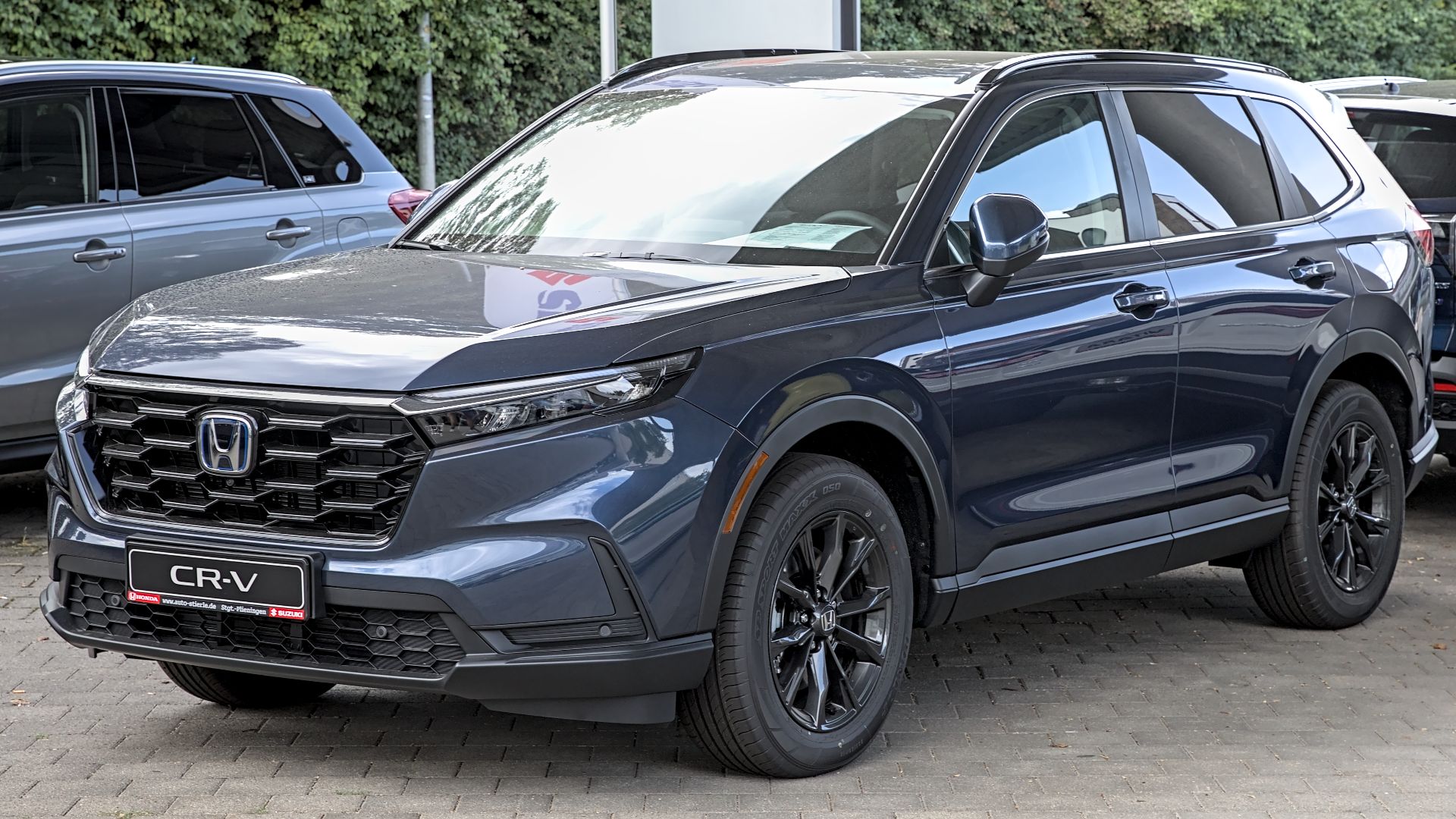 File:Honda CR-V (6th generation) hybrid 1X7A0866.jpg