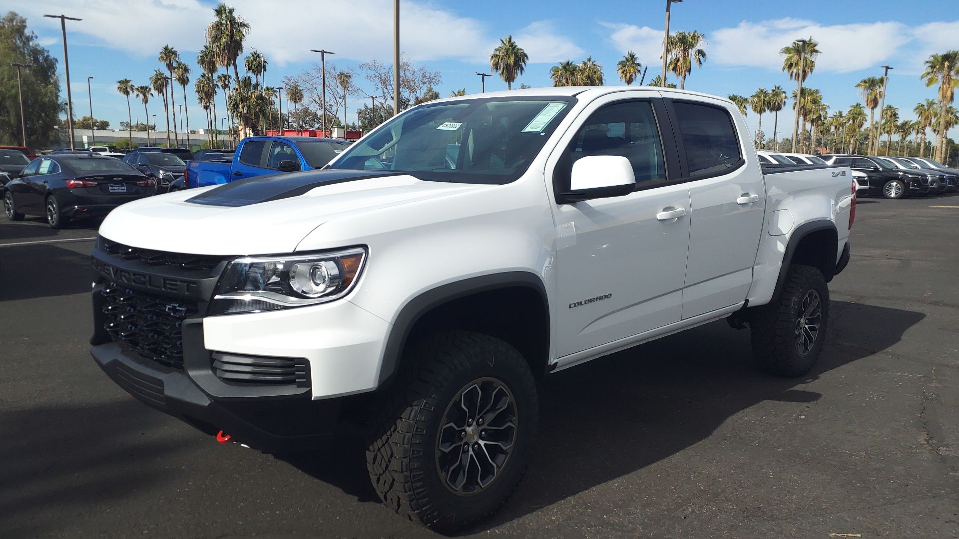 File:22 Chevrolet Colorado ZR2.jpg