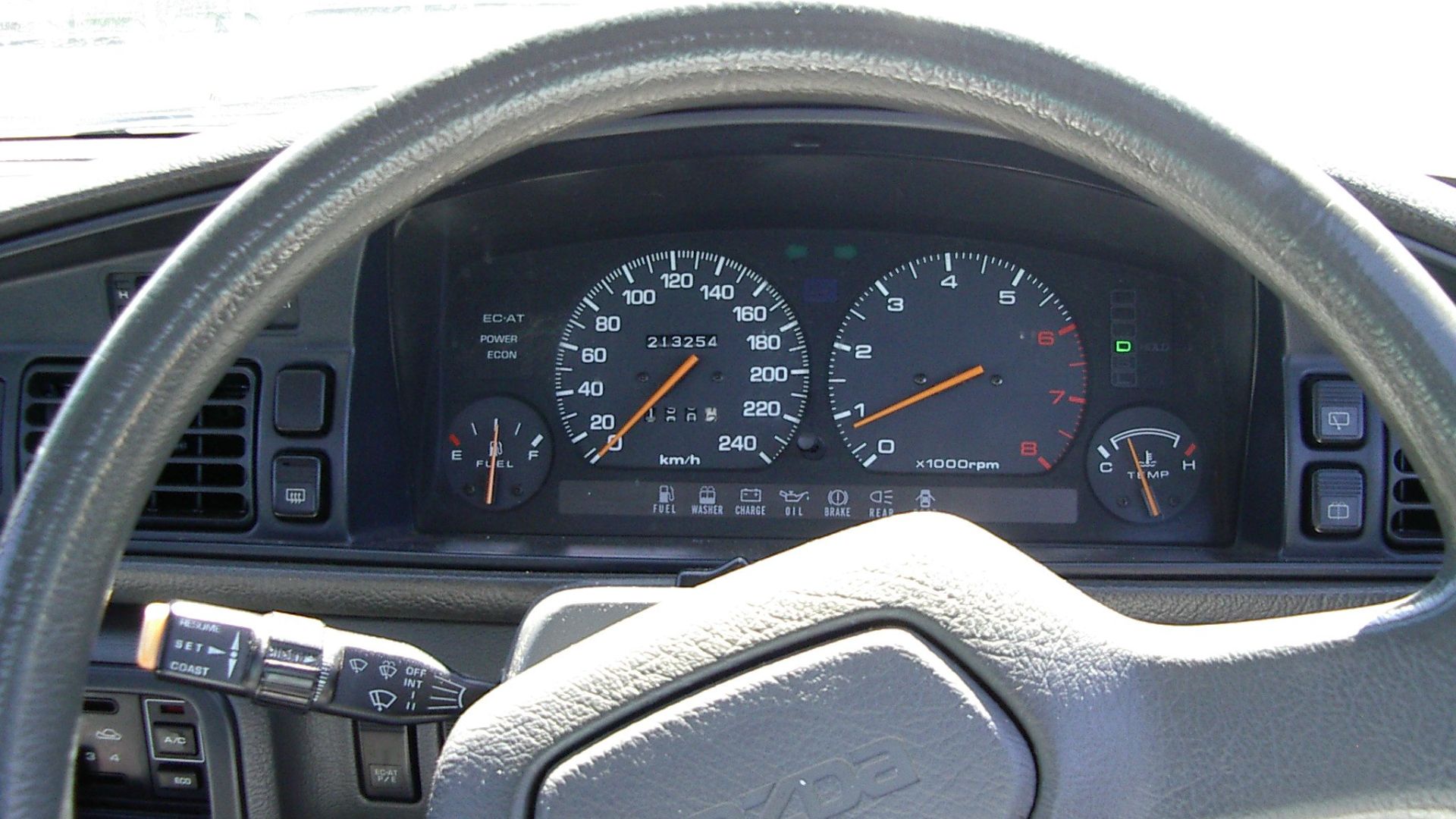 File:1988 Mazda 626 (GD) Turbo hatchback (5153658974).jpg