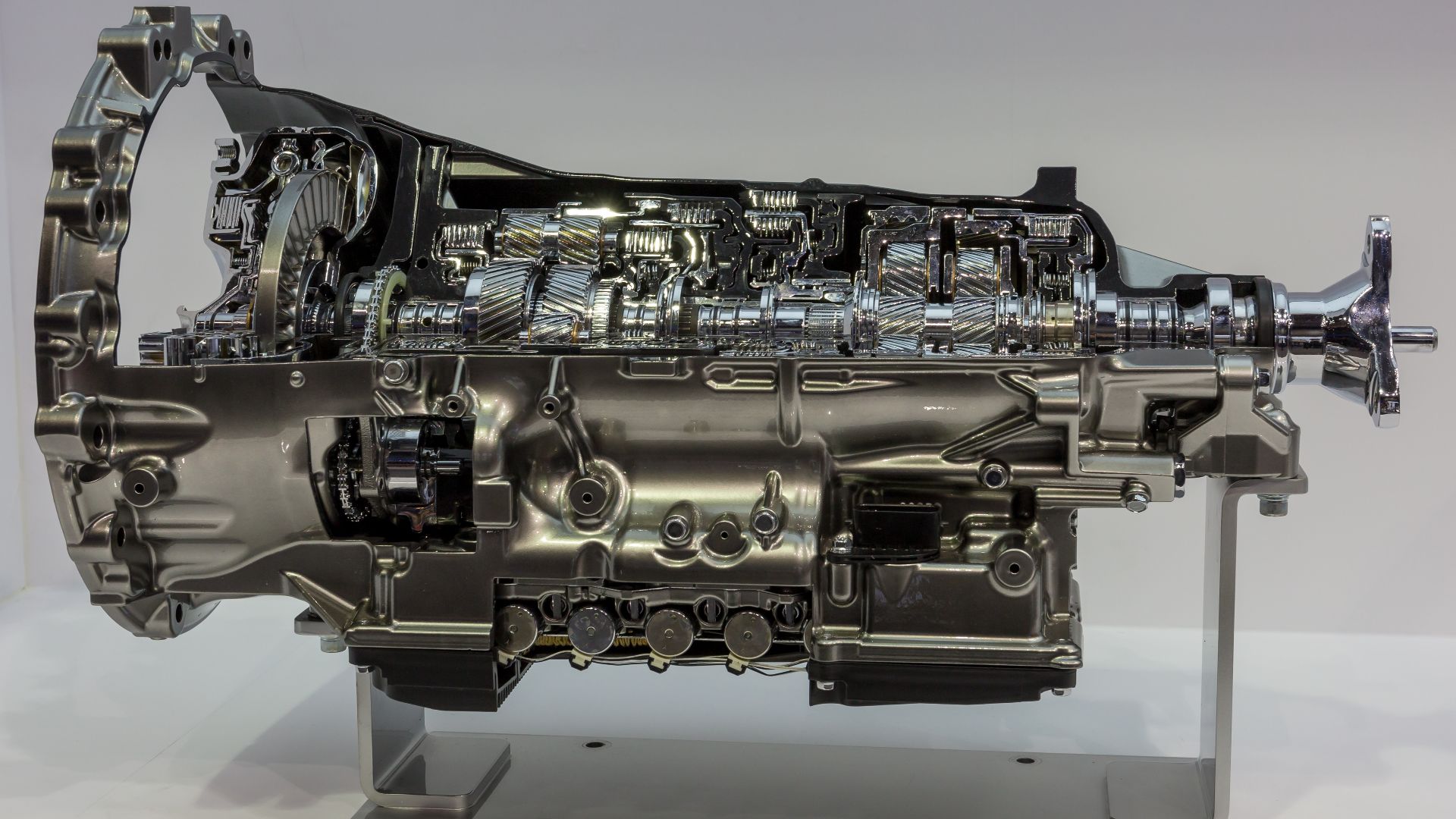 File:Aisin, Paris Motor Show 2018, Paris (1Y7A1814).jpg
