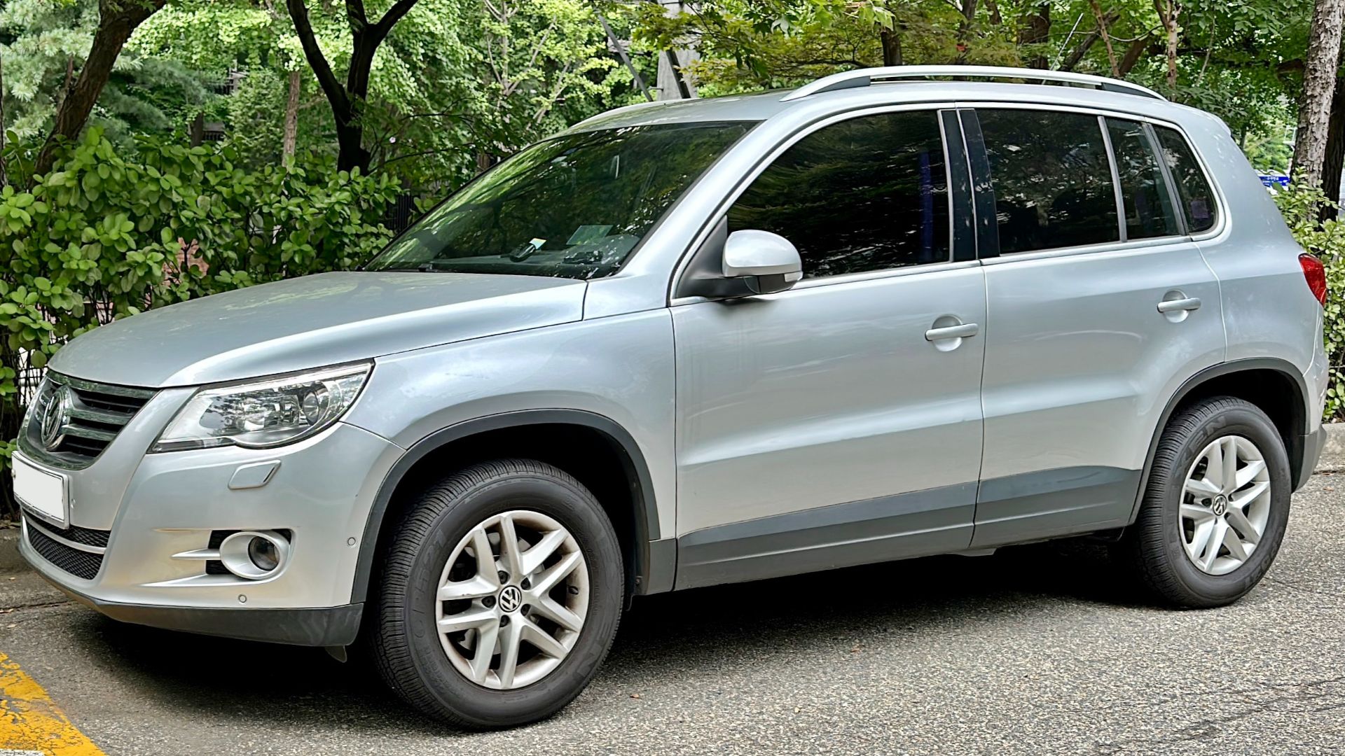 File:07 Volkswagen Tiguan (2007) 1.jpg