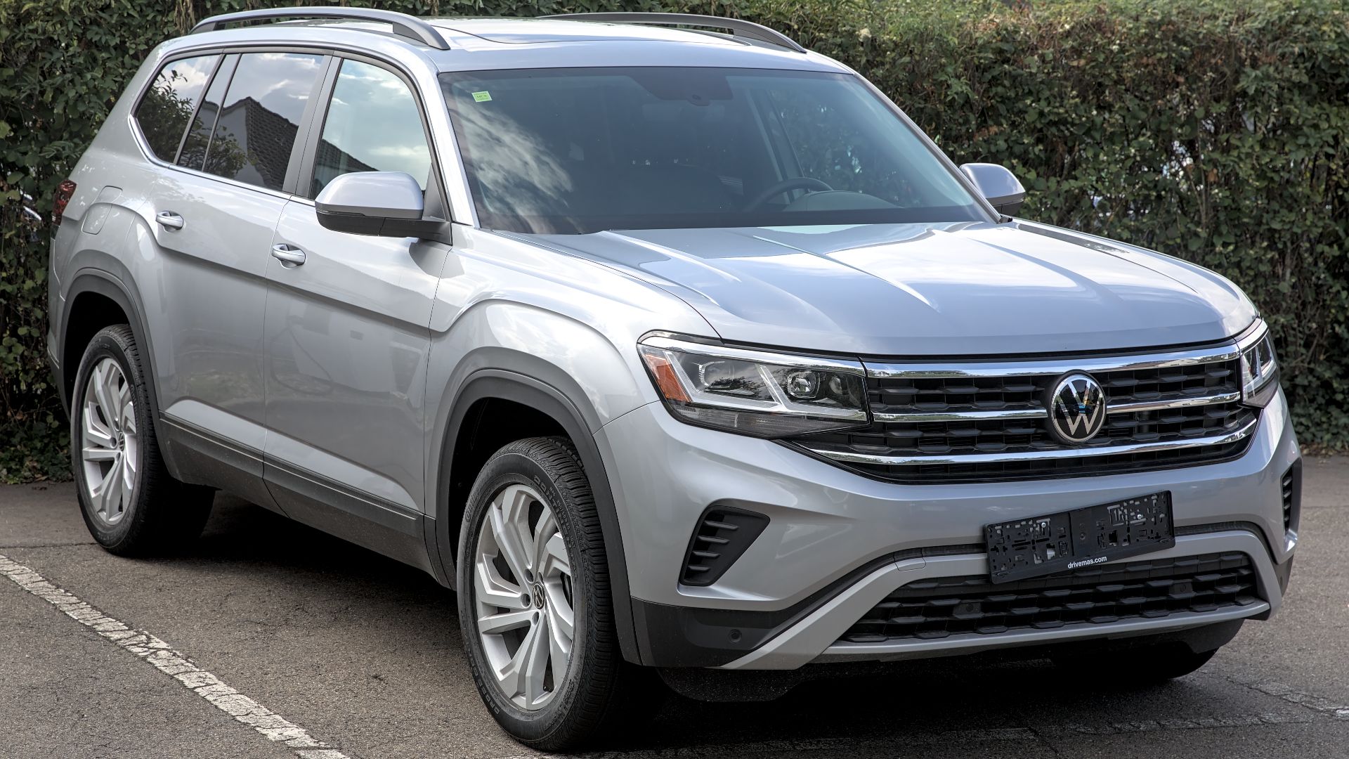 File:2021 Volkswagen Atlas 1X7A0392.jpg