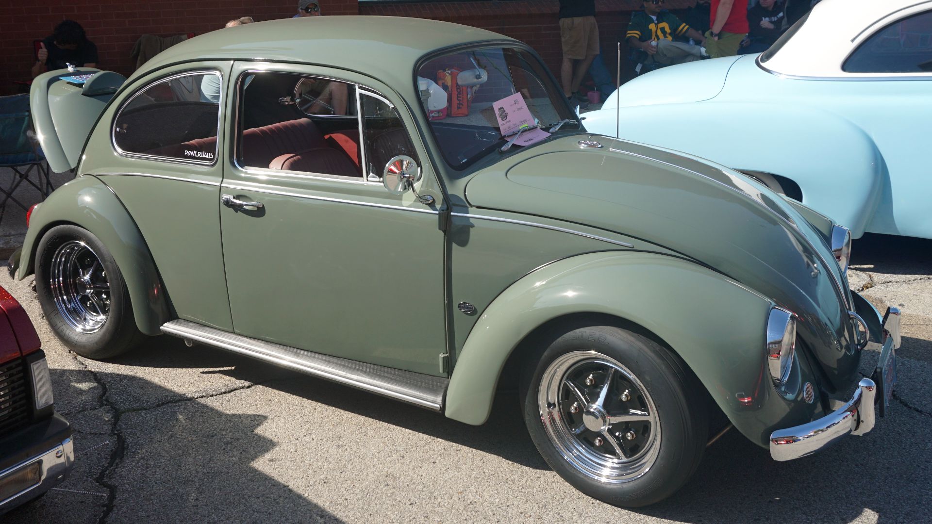 File:2024 Downtown West Allis Classic Car Show 64 (1967 Volkswagen Beetle).jpg
