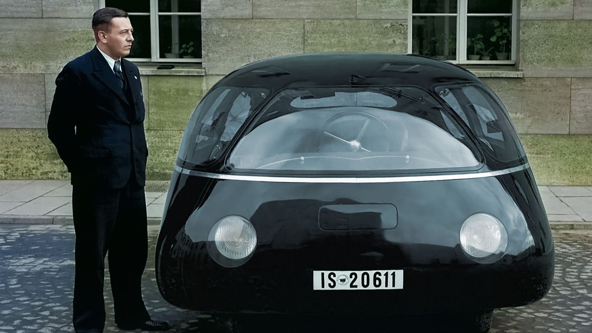 File:Schlörwagen 1939 colorization megdesign.de.jpg