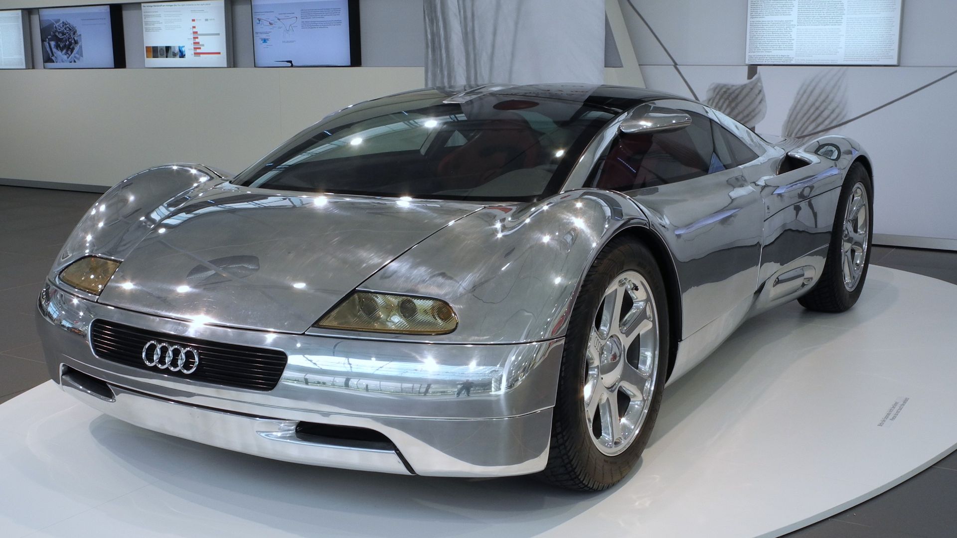 File:Audi Avus quattro.jpg