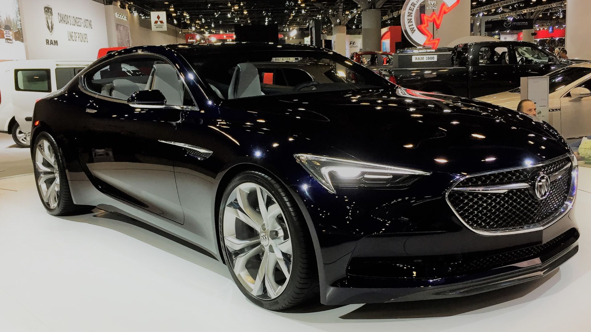 File:Buick Avista Concept - 1.jpg