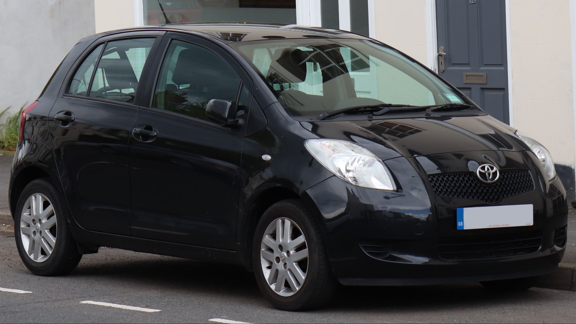 File:2008 Toyota Yaris TR 1.3 Front.jpg