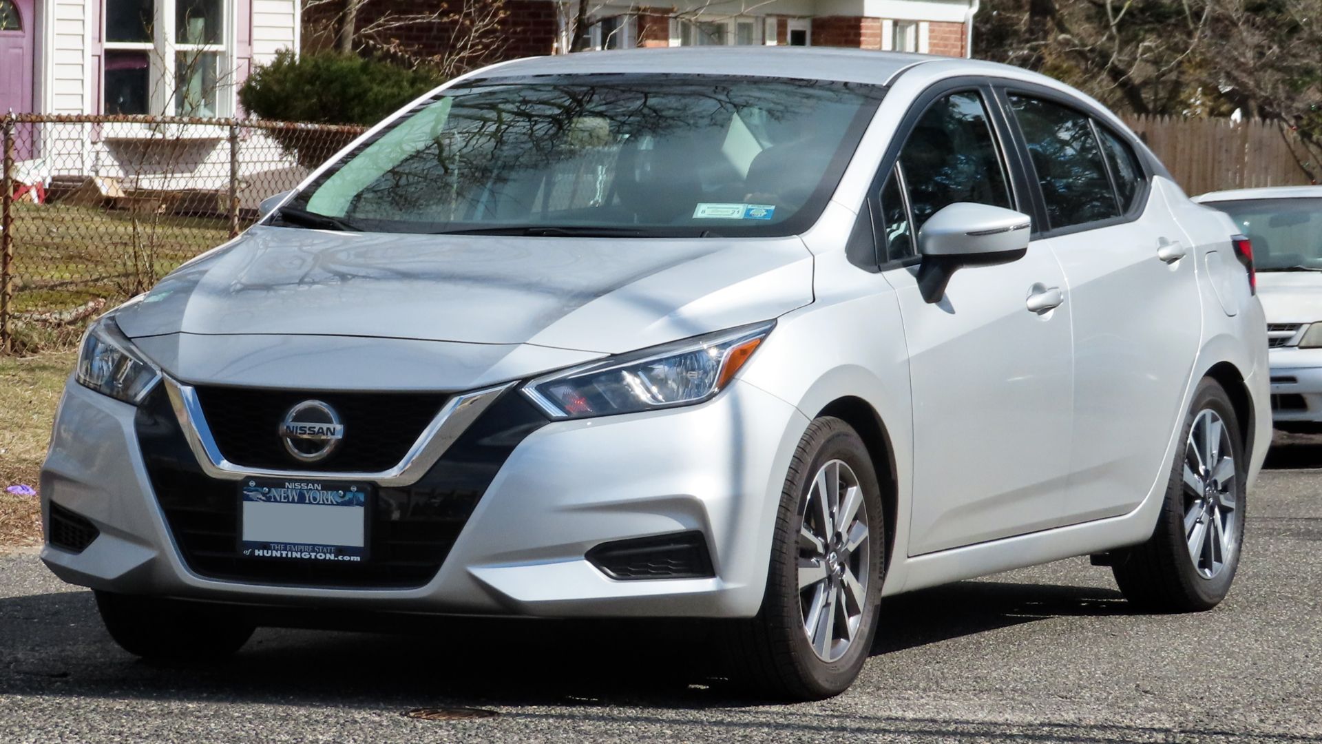 File:2020 Nissan Versa SV 1.6L, front 2.29.20.jpg