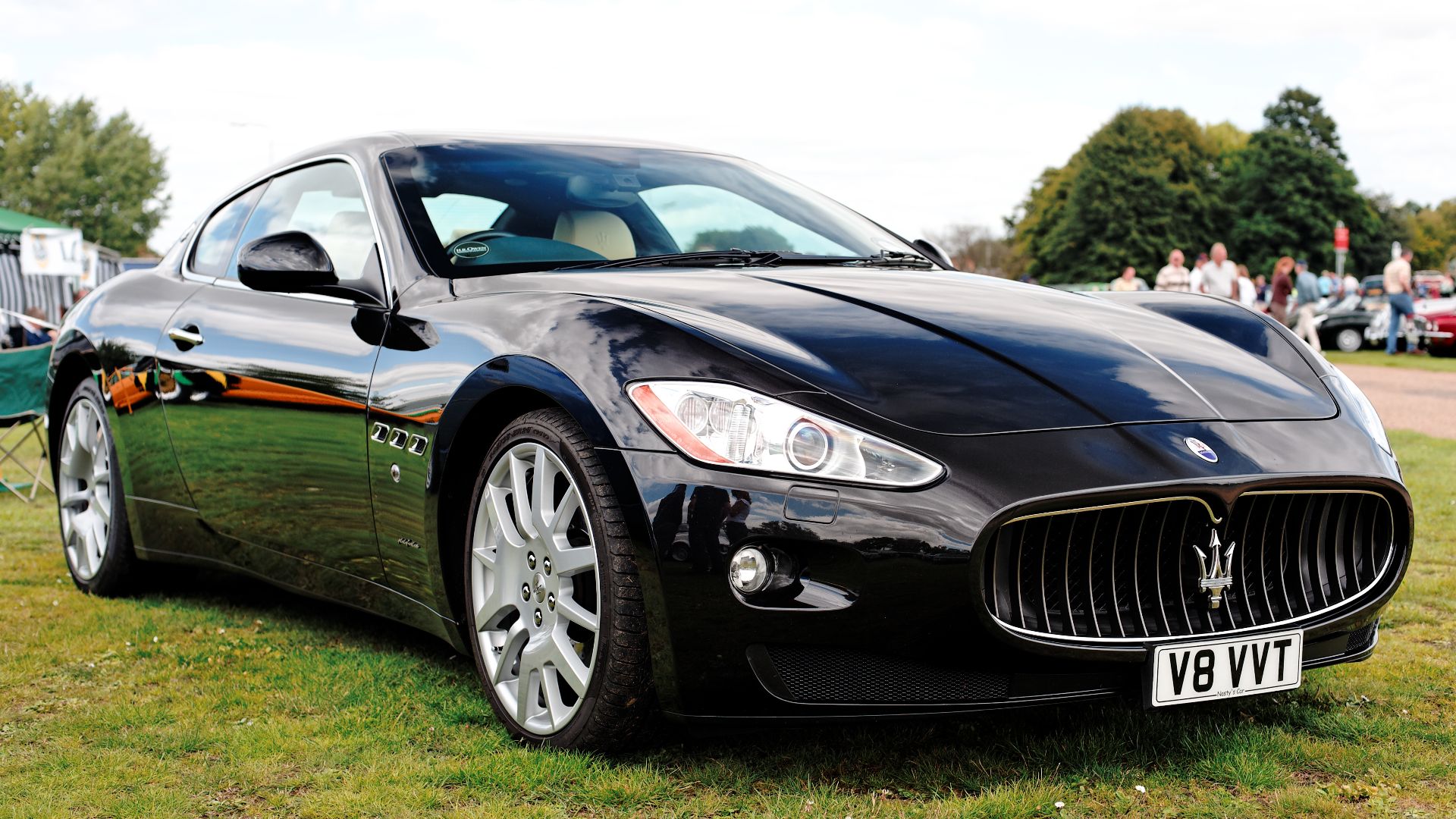 File:Maserati GranTurismo V8.jpg