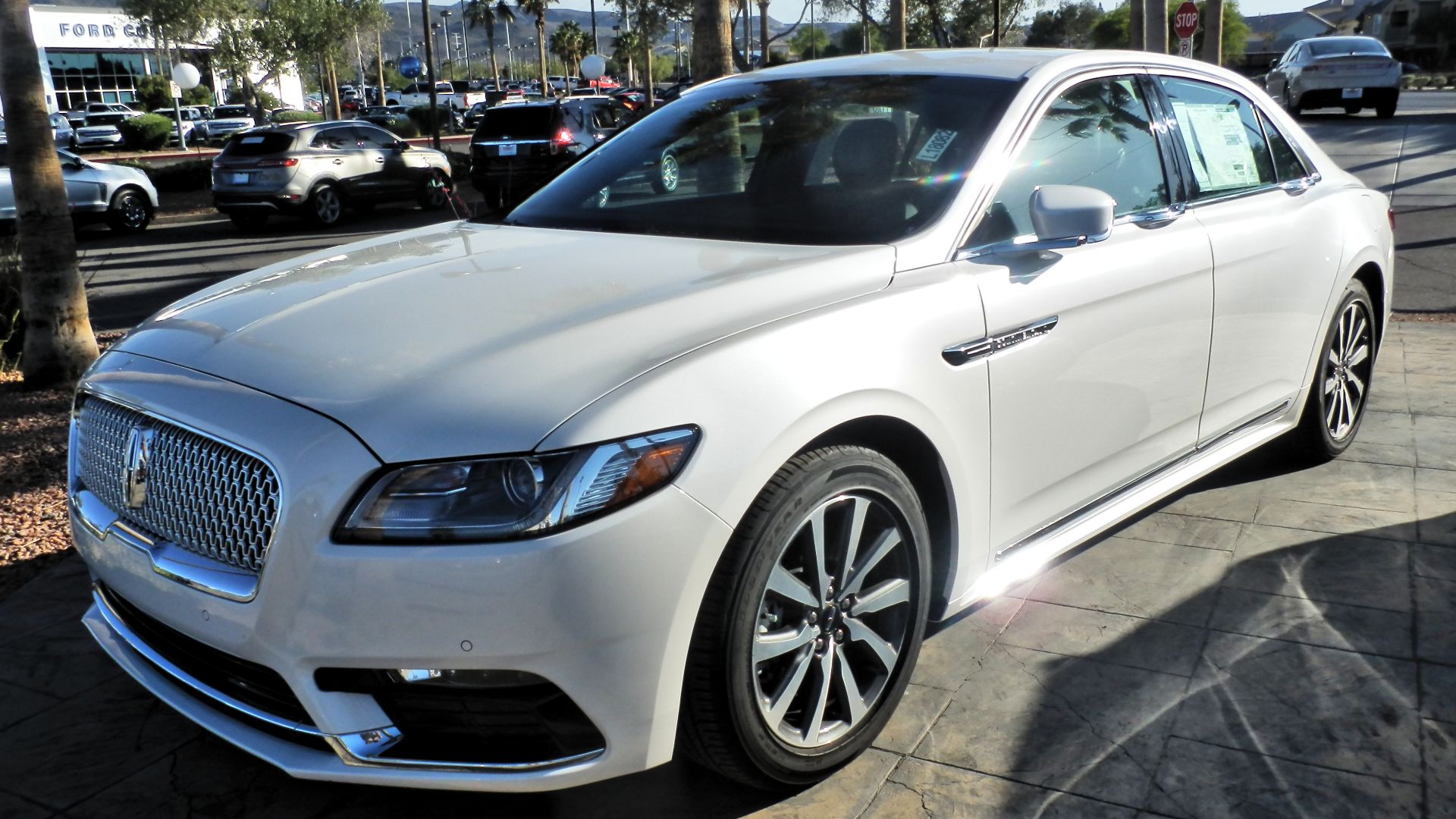 File:Lincoln Continental P4220637.jpg