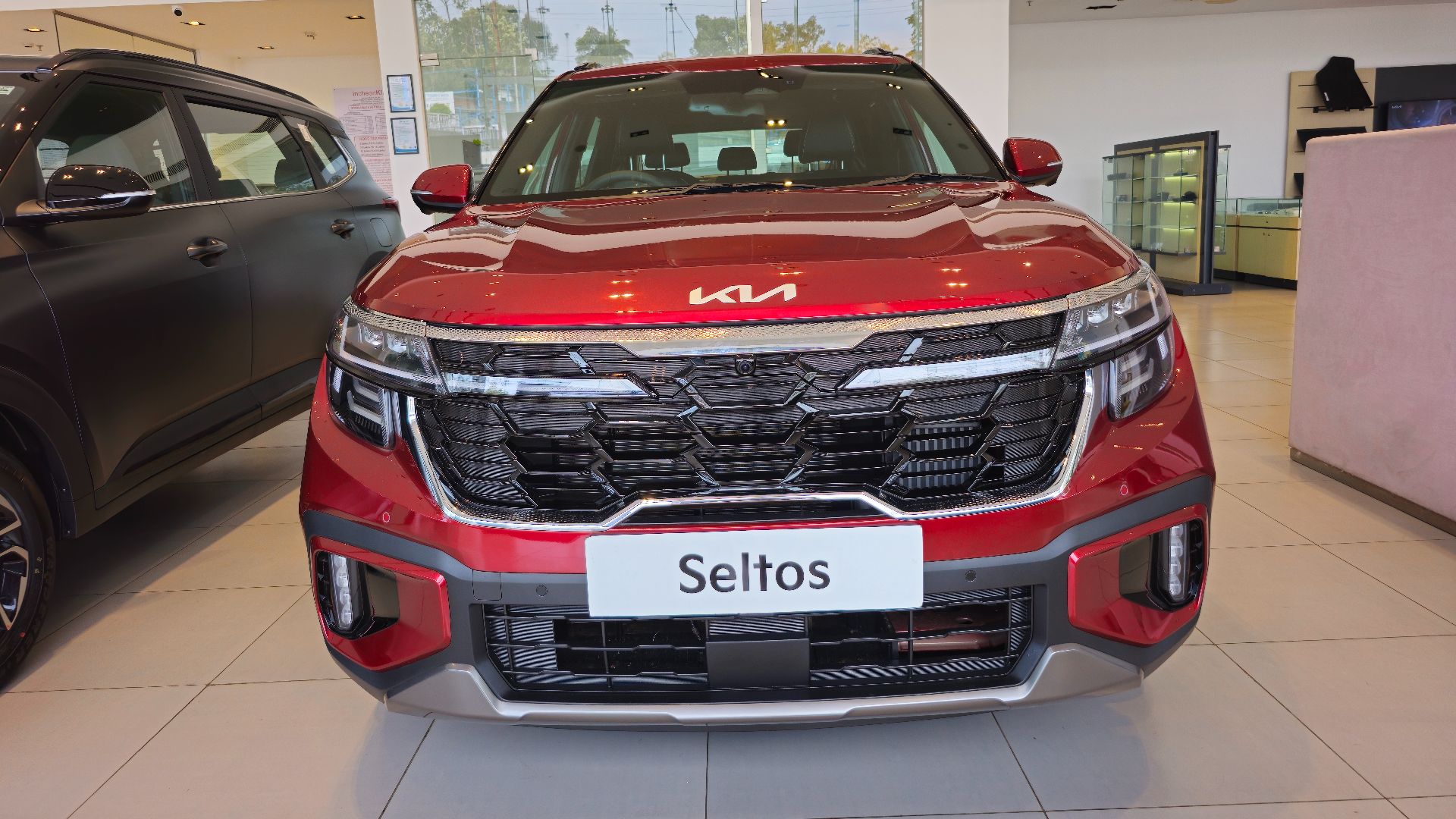 File:Kia Seltos 2024 3.jpg