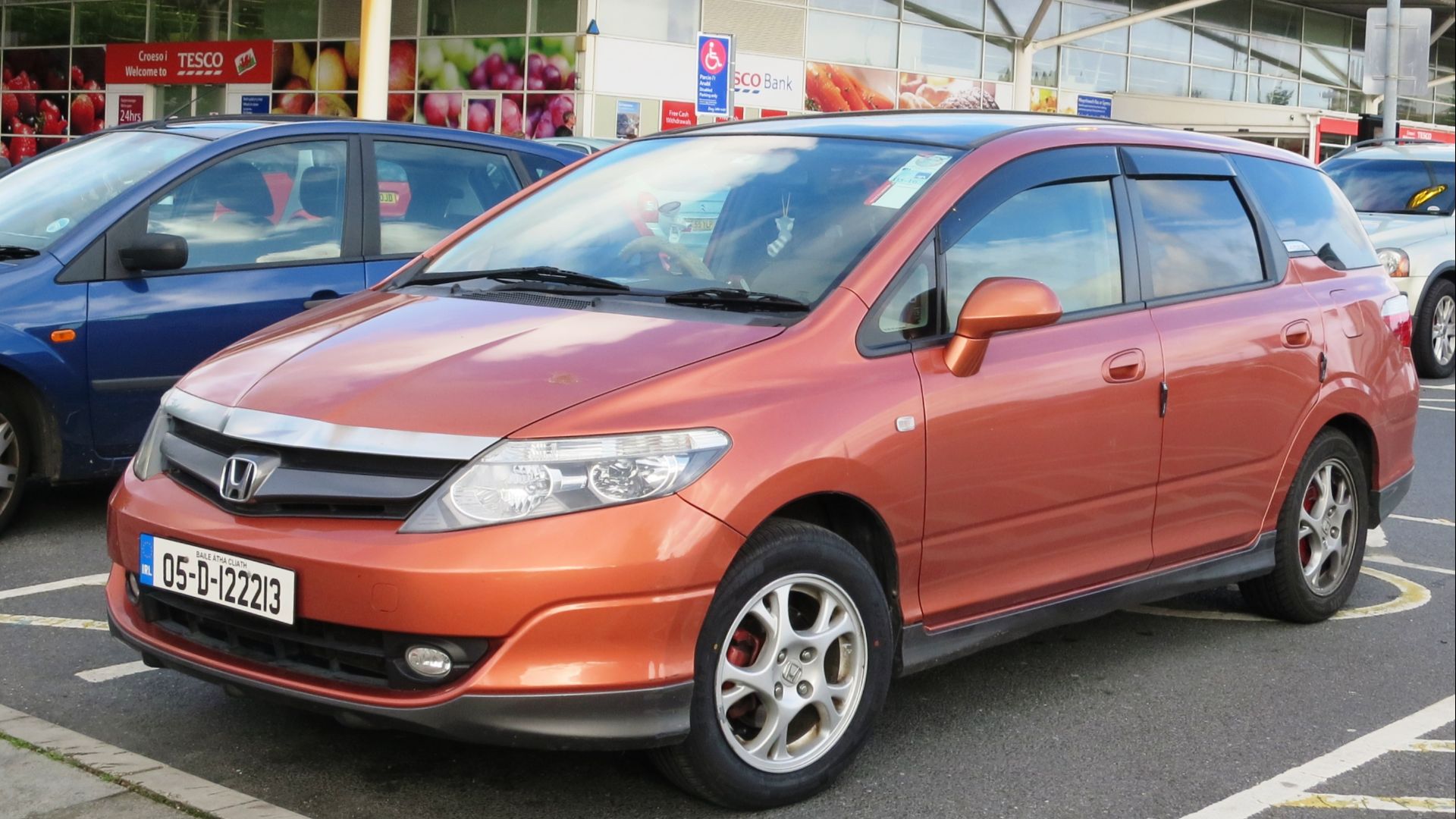 File:Honda Airwave registered Dublin photographed Swansea suspected grey import.JPG