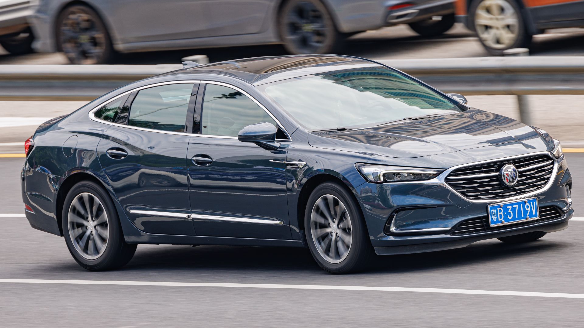 File:BUICK LACROSSE THIRD GENERATION China (22).jpg