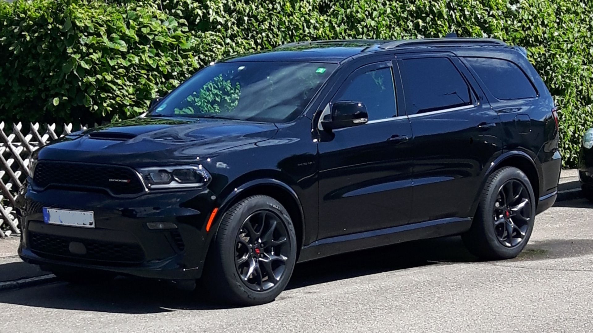 File:Dodge Durango 110556.jpg