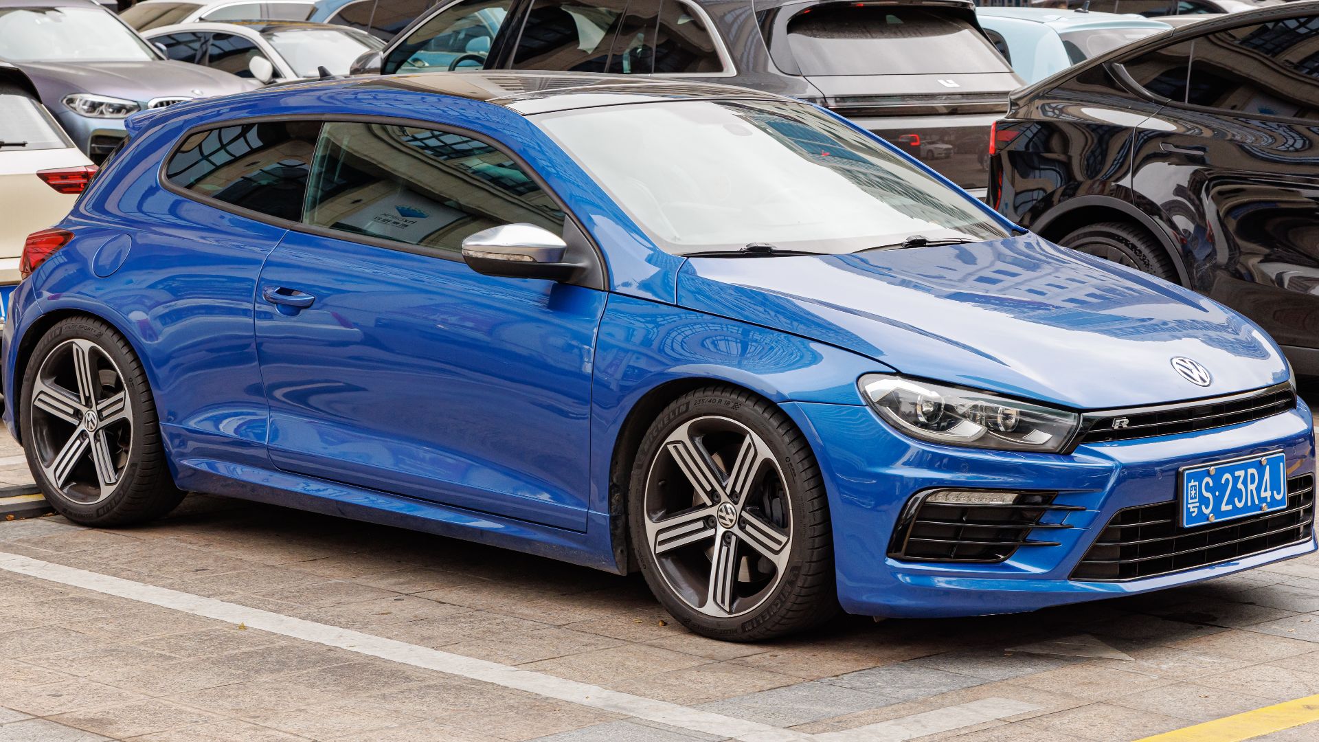 File:VOLKSWAGEN SCIROCCO R THIRD GENENRATION China.jpg
