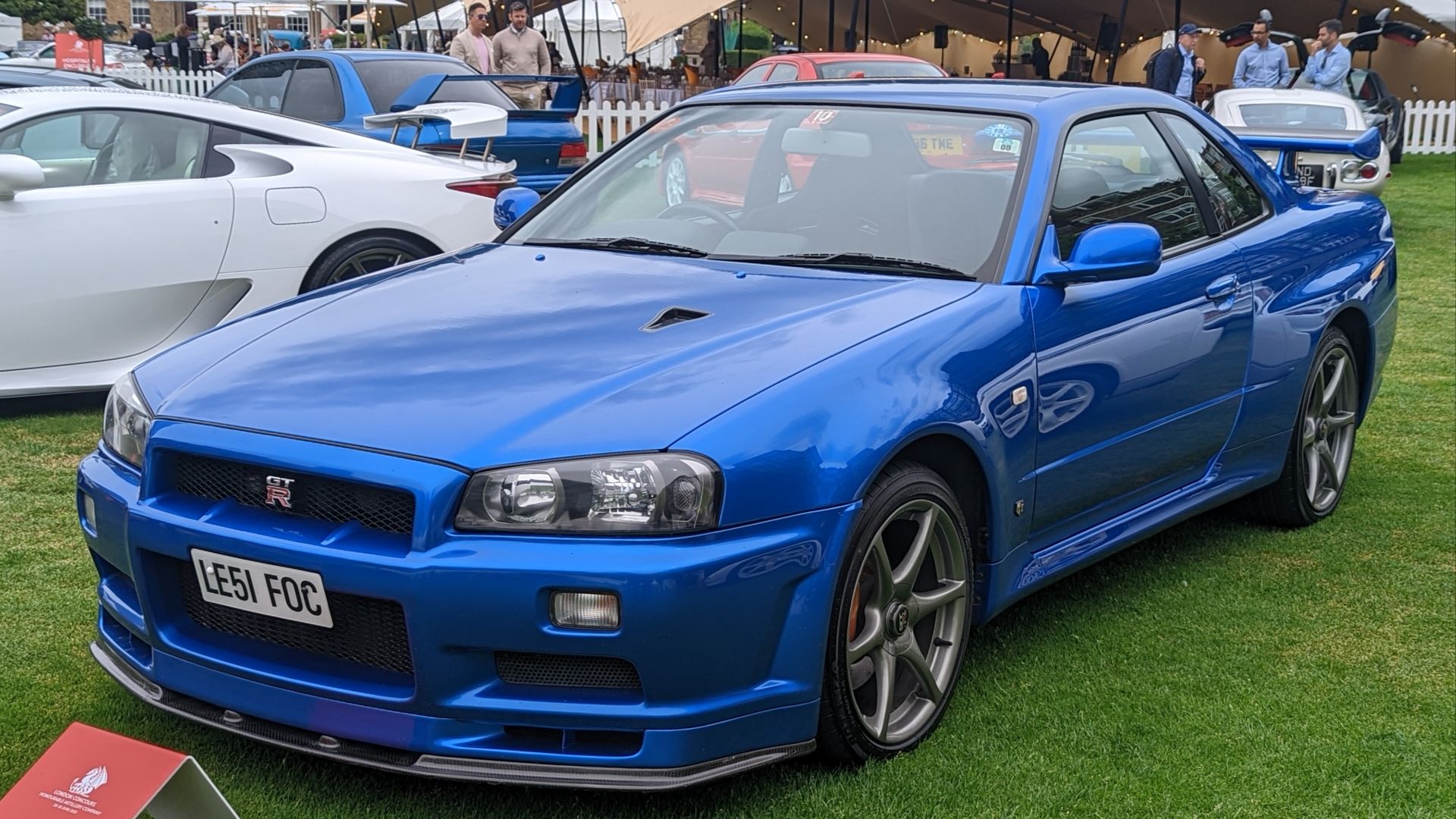 File:2001 Nissan Skyline GT-R V-Spec II R34 (79241).jpg