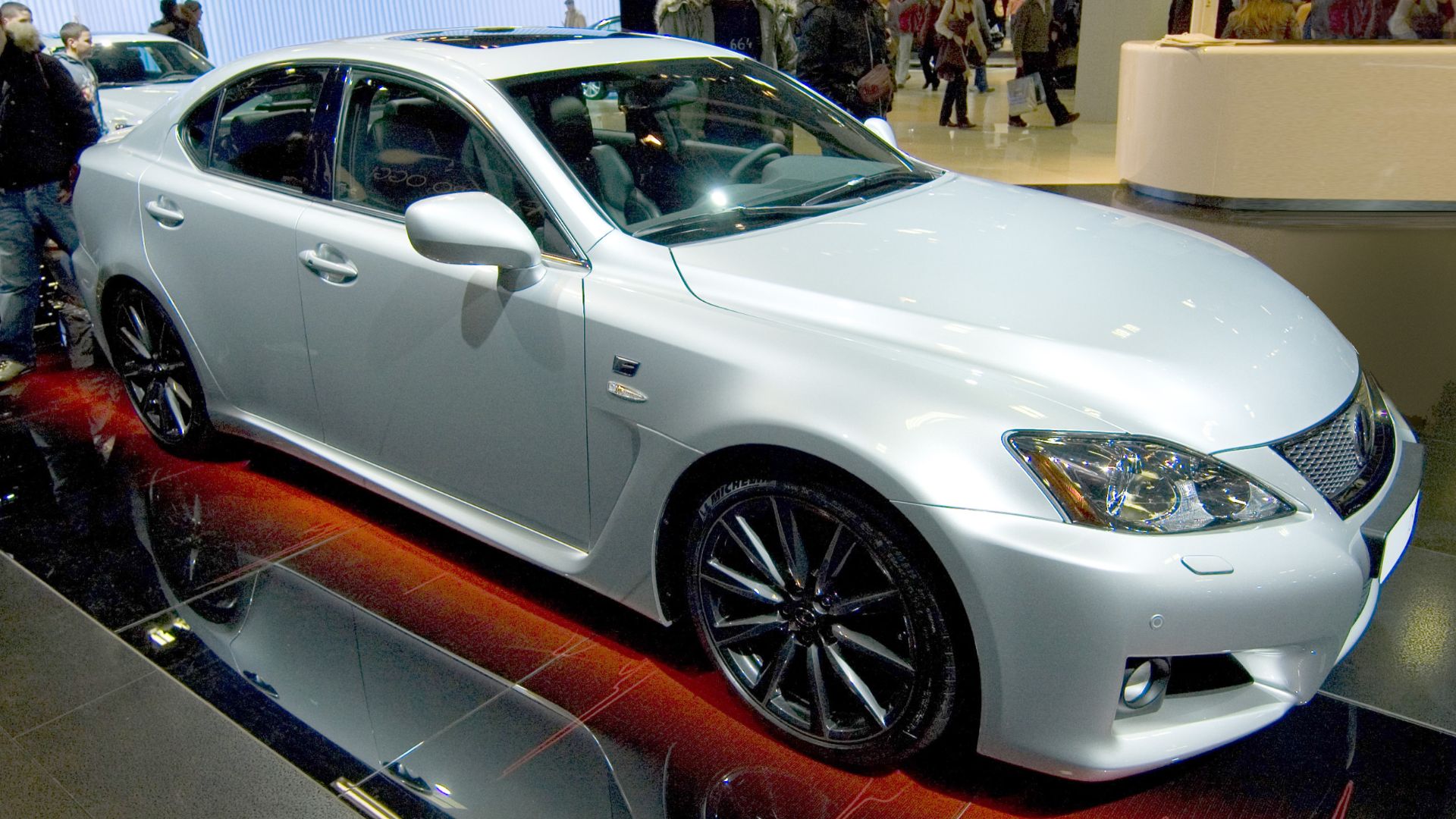File:MotorShow 2007 Lexus IS-F.jpg