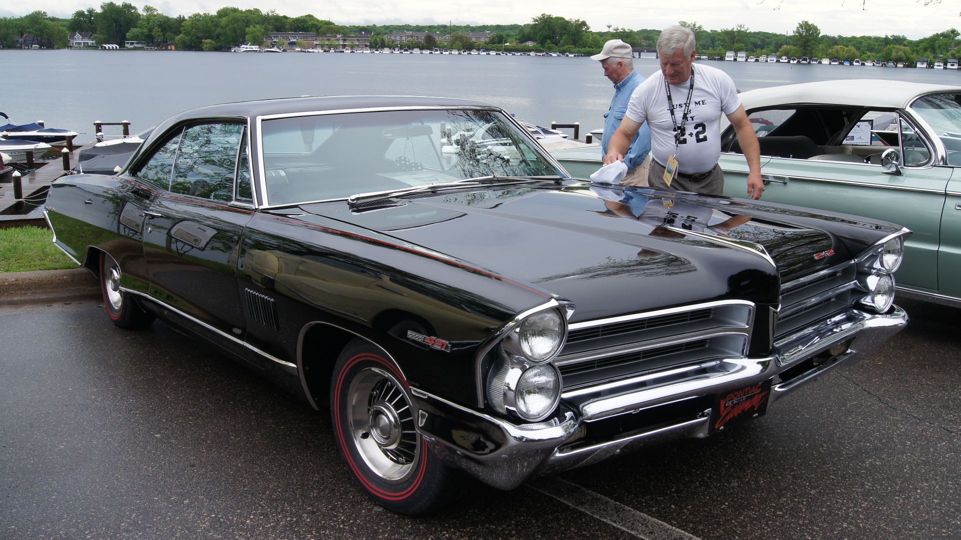 File:1965 Pontiac Catalina 2+2 (14341048546).jpg