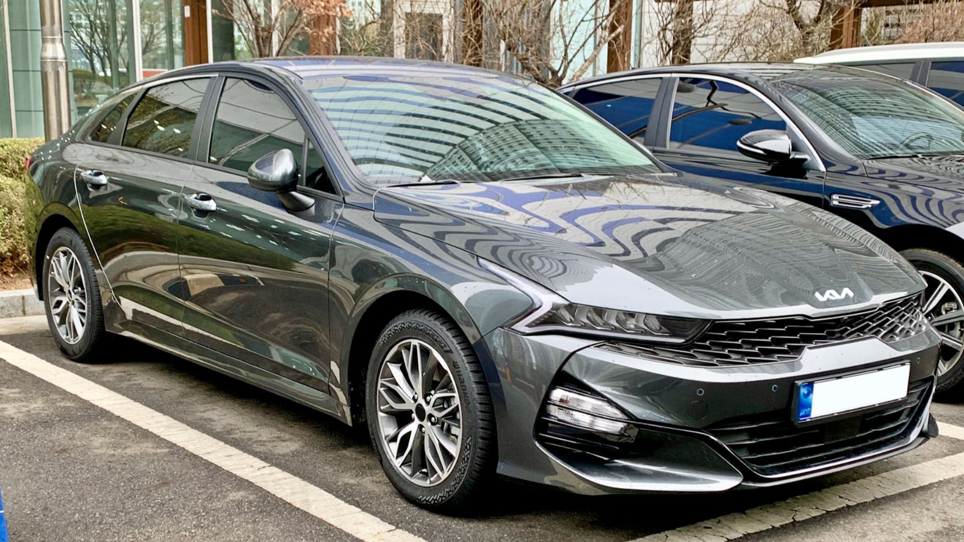 File:0 Kia K5 (DL3) 0.jpg