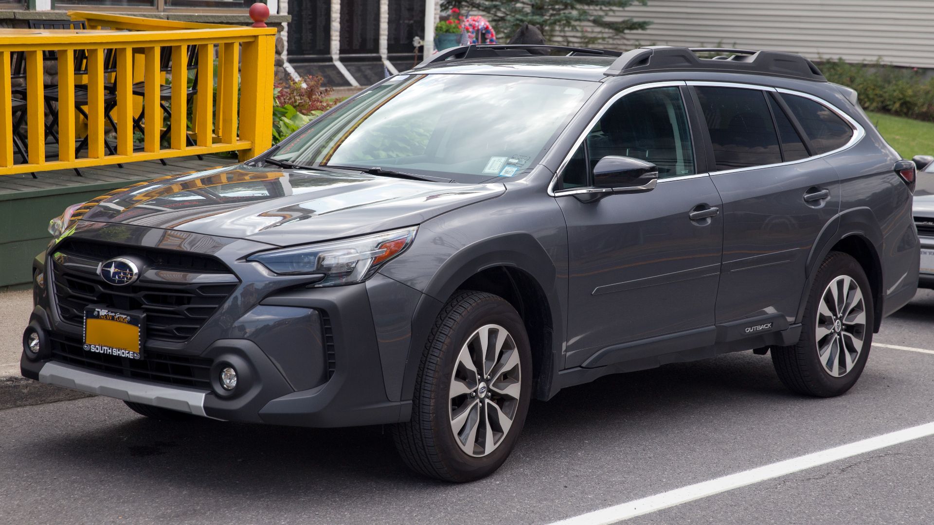 File:2023 Subaru Outback Limited in Magnetite Gray Metallic, front left.jpg