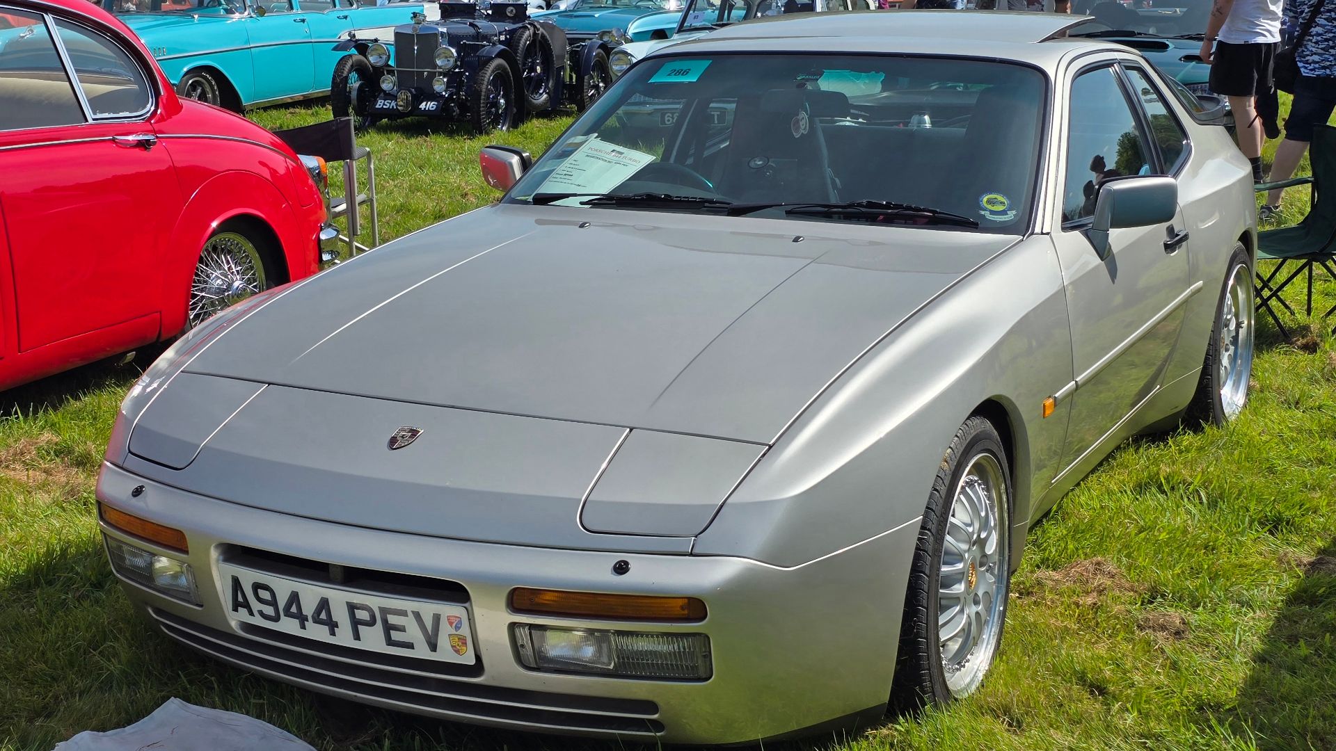 File:1987 Porsche 944 Turbo.jpg