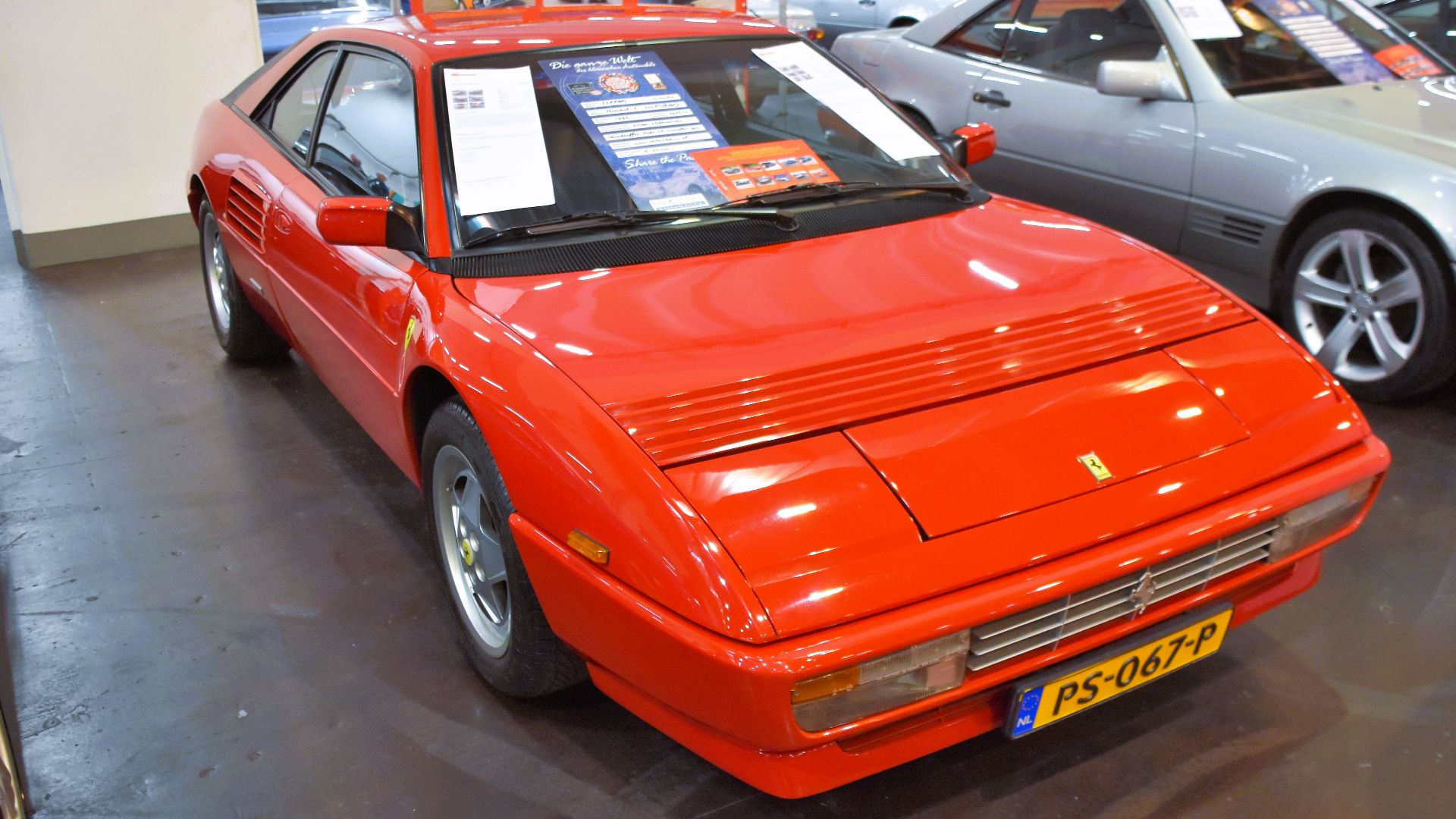 File:Ferrari Mondial t Coupé (1993) (52864656018).jpg