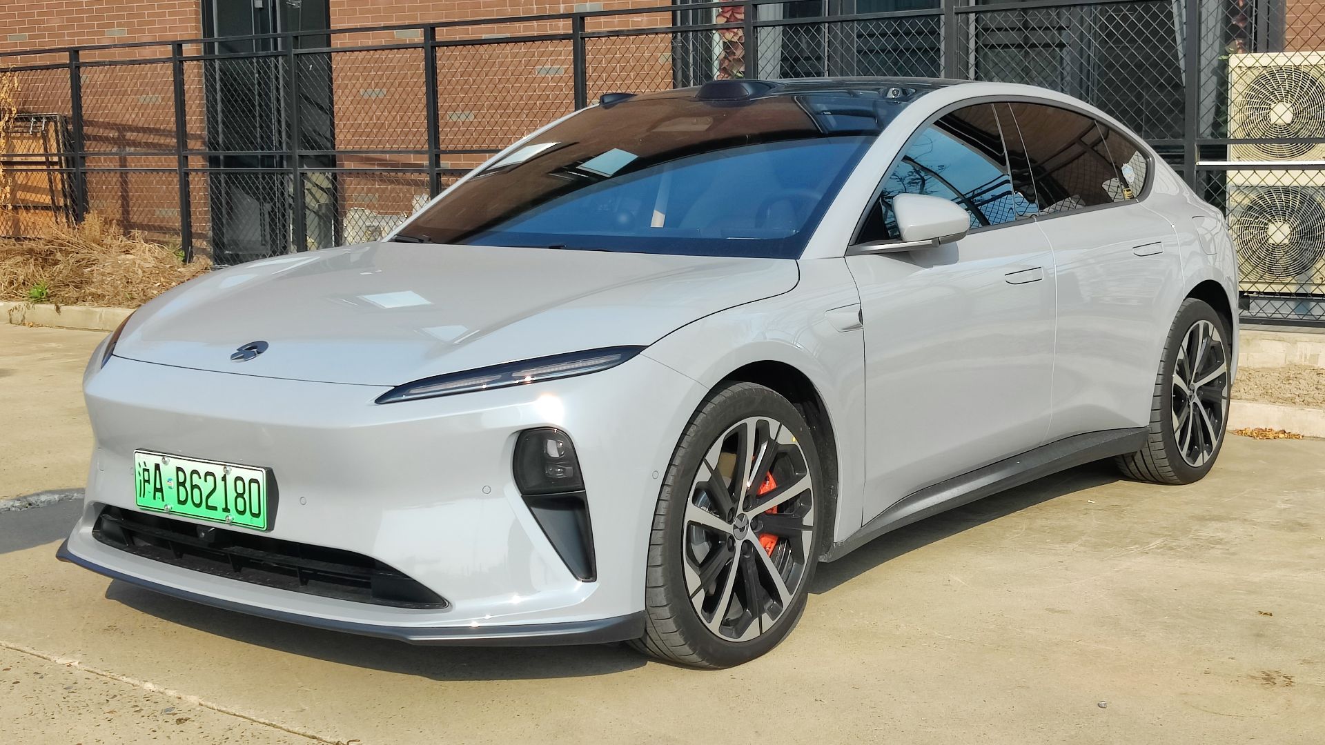 File:NIO ET5 002.jpg