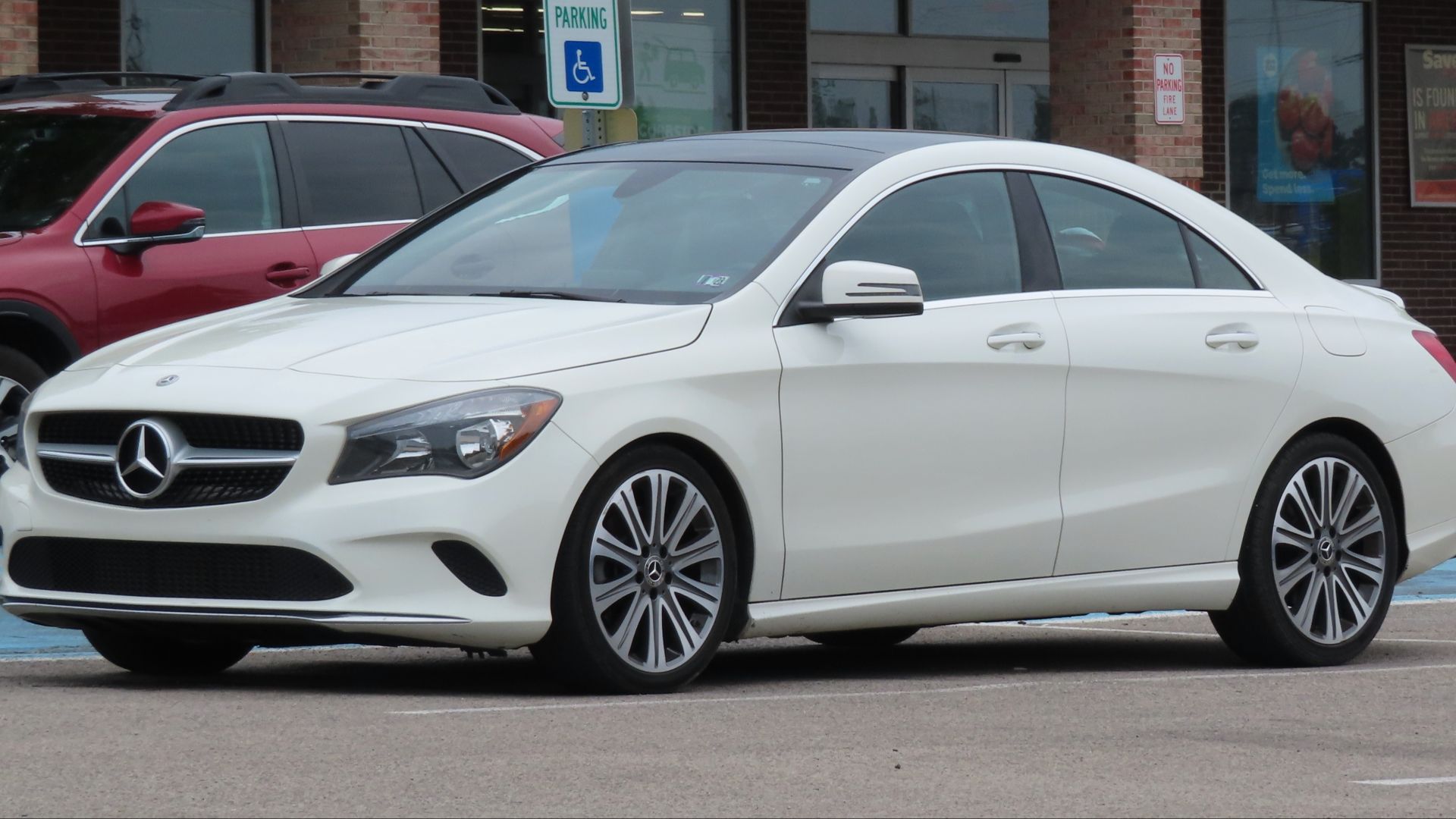 File:2018 Mercedes-Benz CLA 250 4MATIC, front left, 07-09-2023.jpg