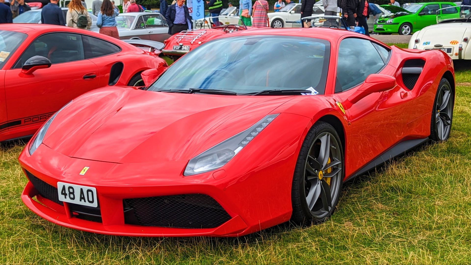 File:2018 Ferrari 488 GTB 4.jpg
