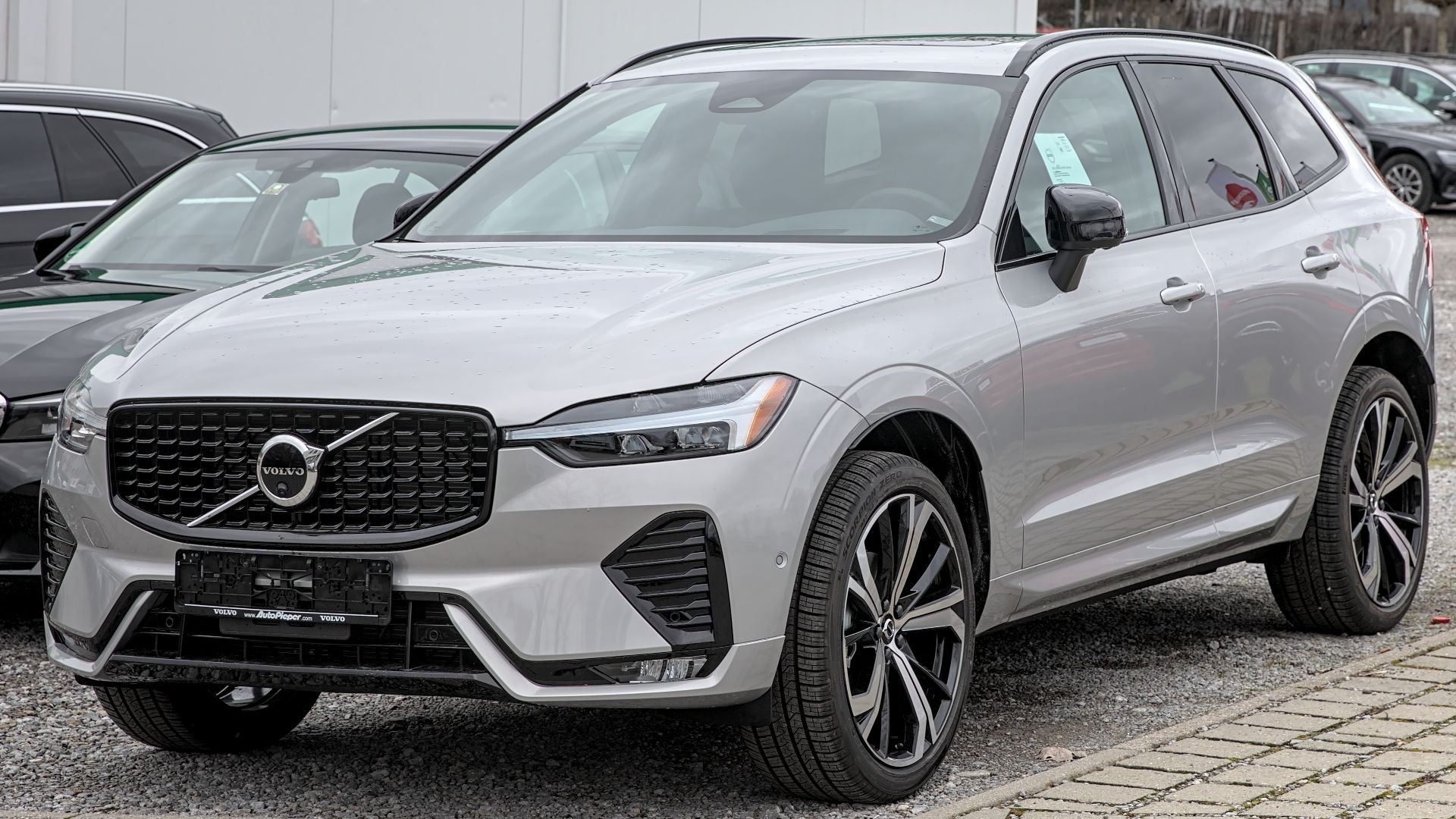 File:Volvo XC60 (SPA) FL 1X7A6405.jpg