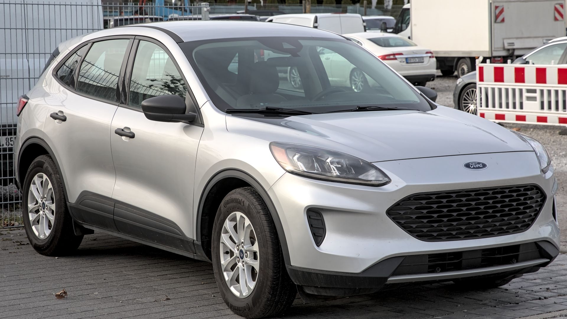 File:Ford Escape (fourth generation) 1X7A6227.jpg